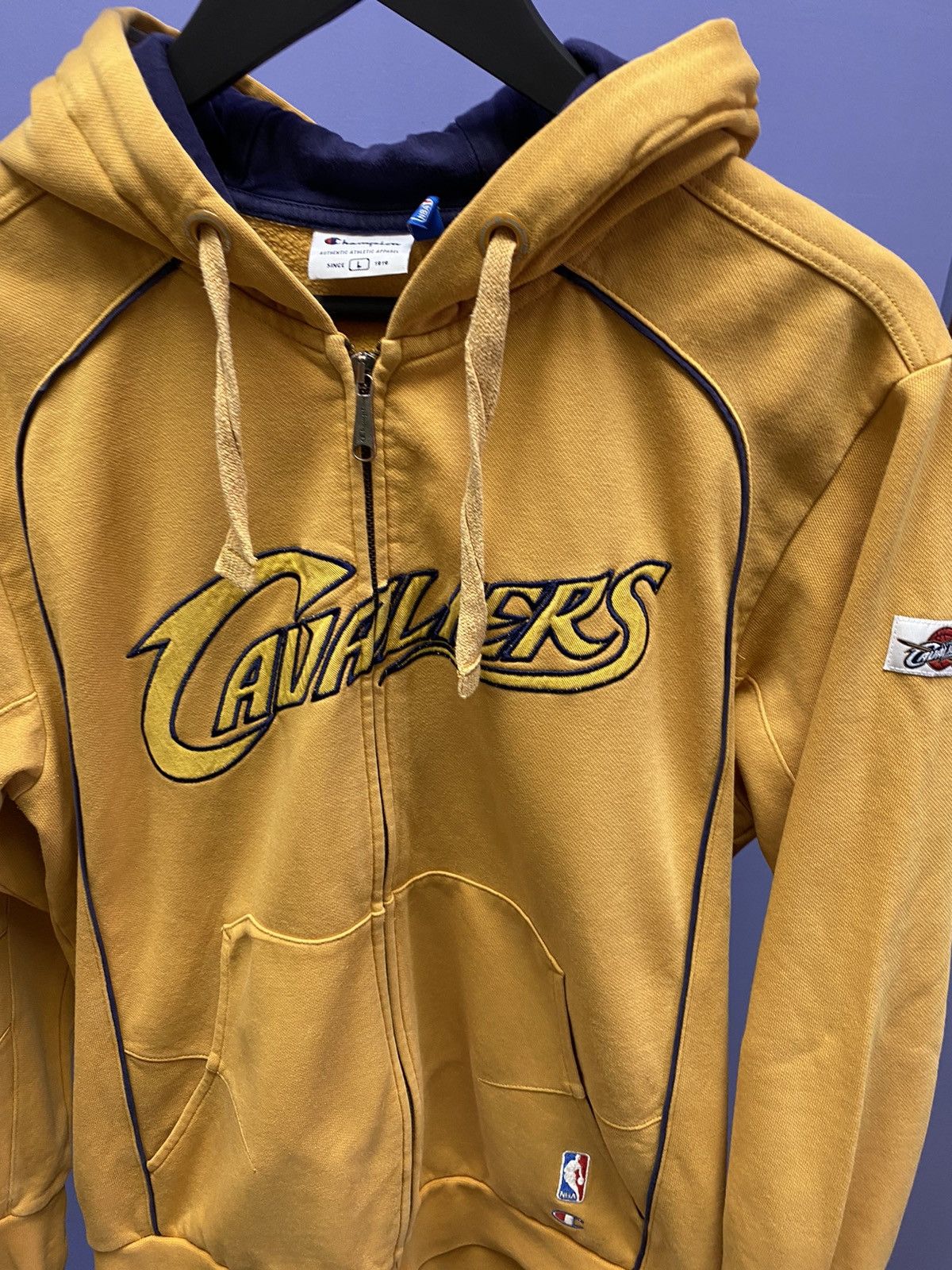 Champion × NBA × Vintage Champion Cleveland Cavaliers NBA Zip Hoodie Size L Size US L / EU 52-54 / 3 - 4 Thumbnail