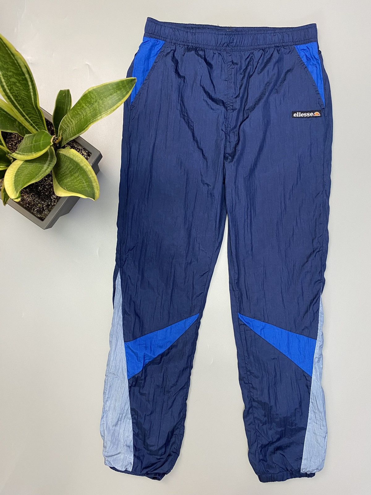 Ellesse × Vintage Vintage Ellesse Blue Nylon Track Pants Size US 34 / EU 50 - 1 Thumbnail