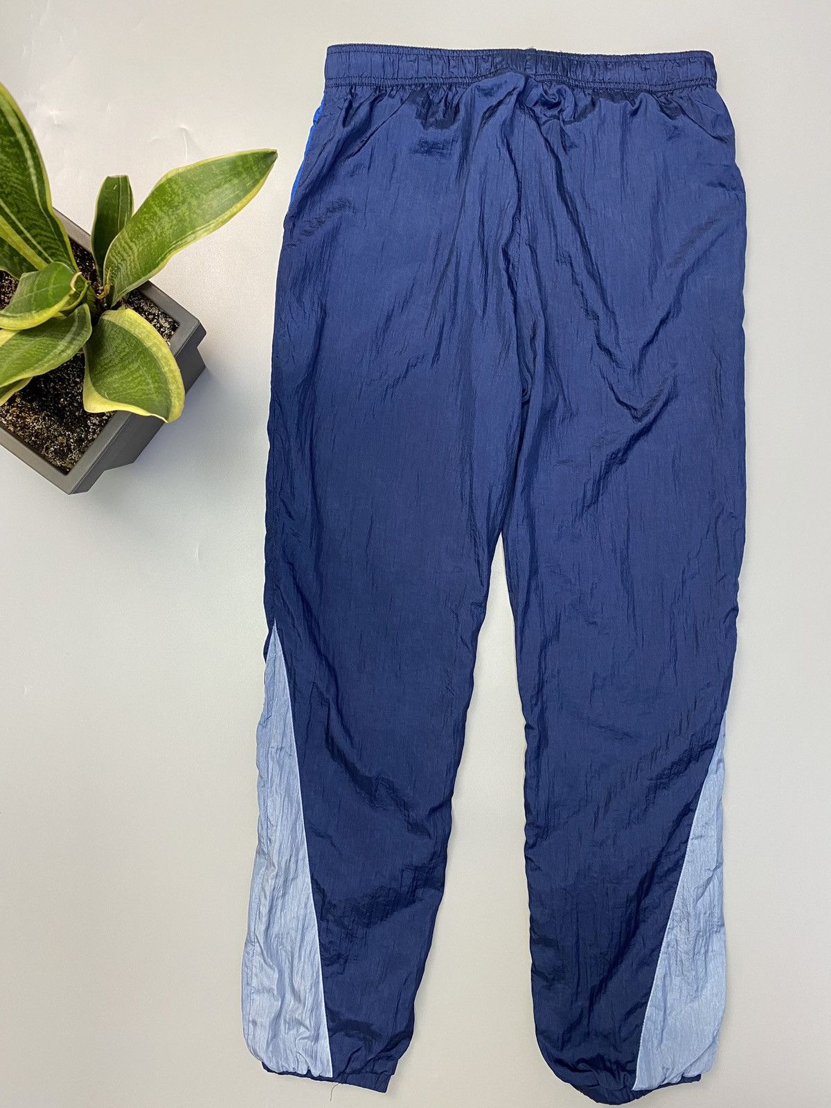 Ellesse × Vintage Vintage Ellesse Blue Nylon Track Pants Size US 34 / EU 50 - 16 Thumbnail