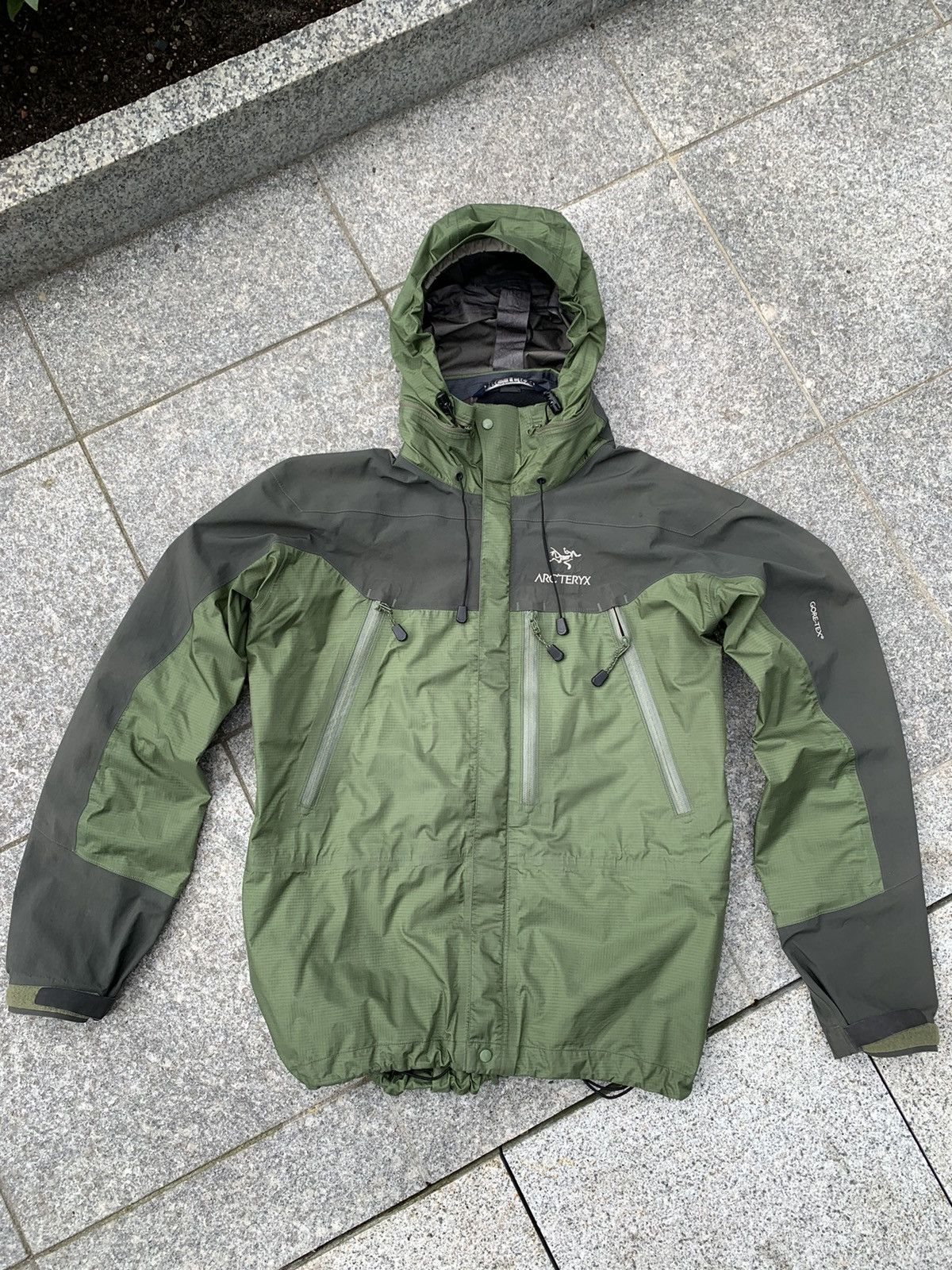vintage arc'teryx theta lt size large 【公式通販】