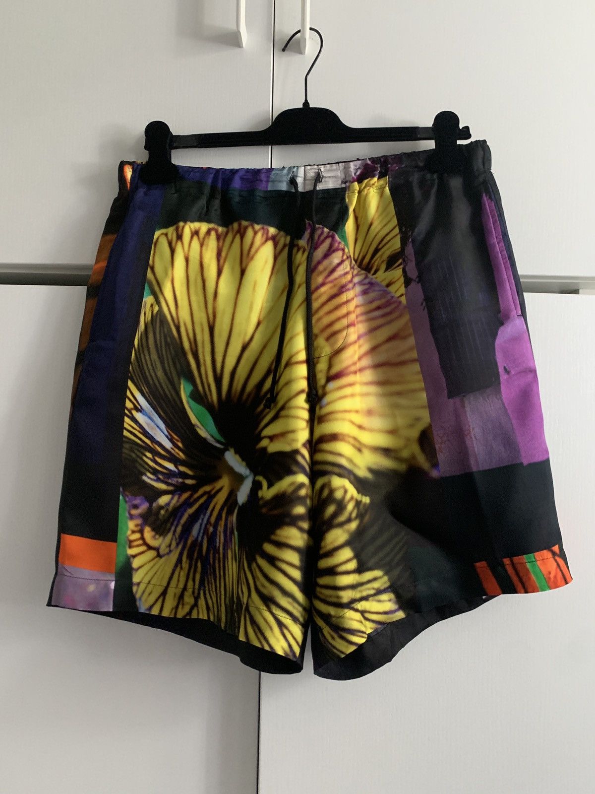【24SS】DRIES VAN NOTEN｜Piers Bis Shorts Piers Bis Short in Black – SVRN