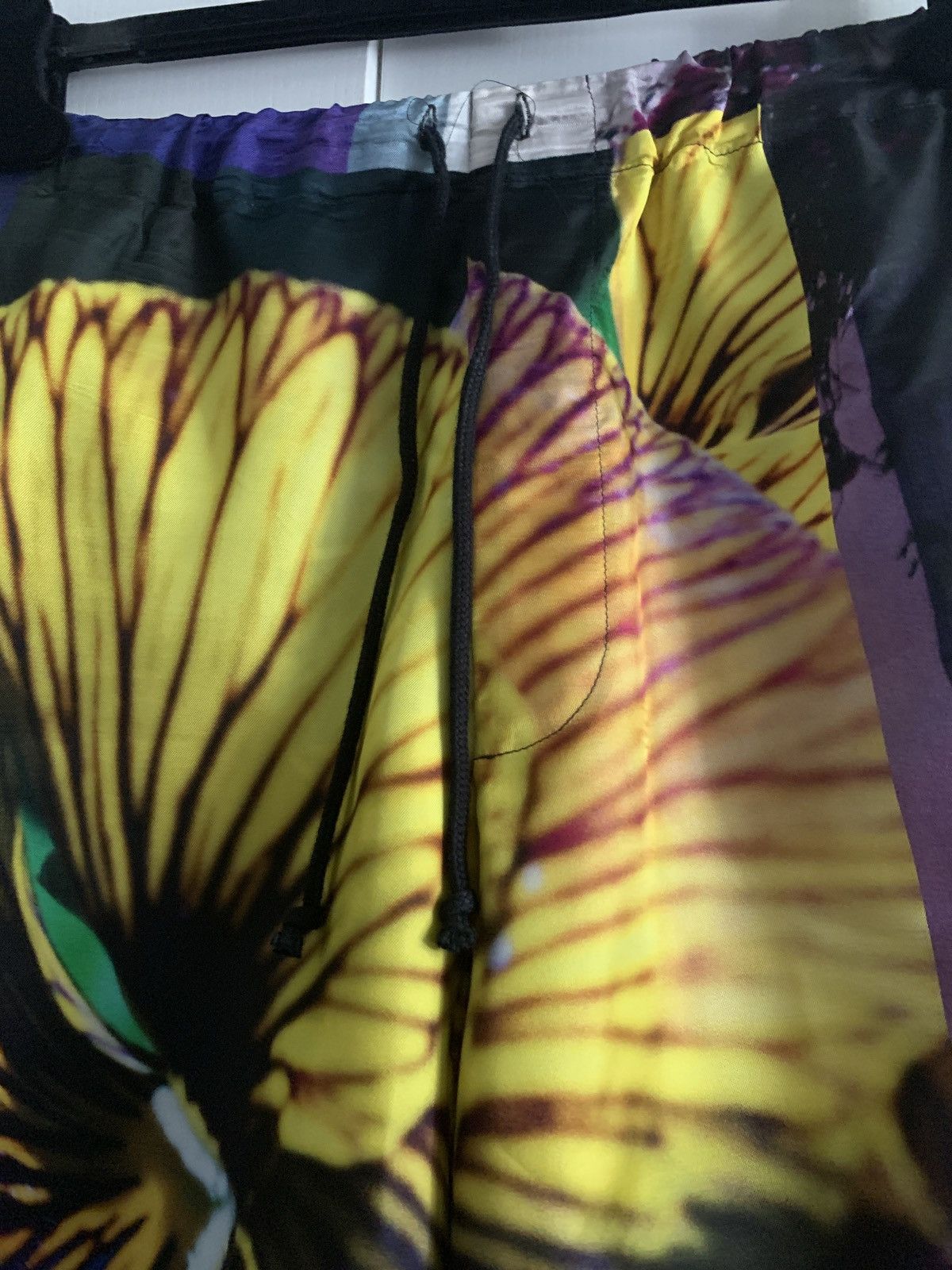 Dries Van Noten Len Lye multicolor shorts Size US 34 / EU 50 - 2 Thumbnail