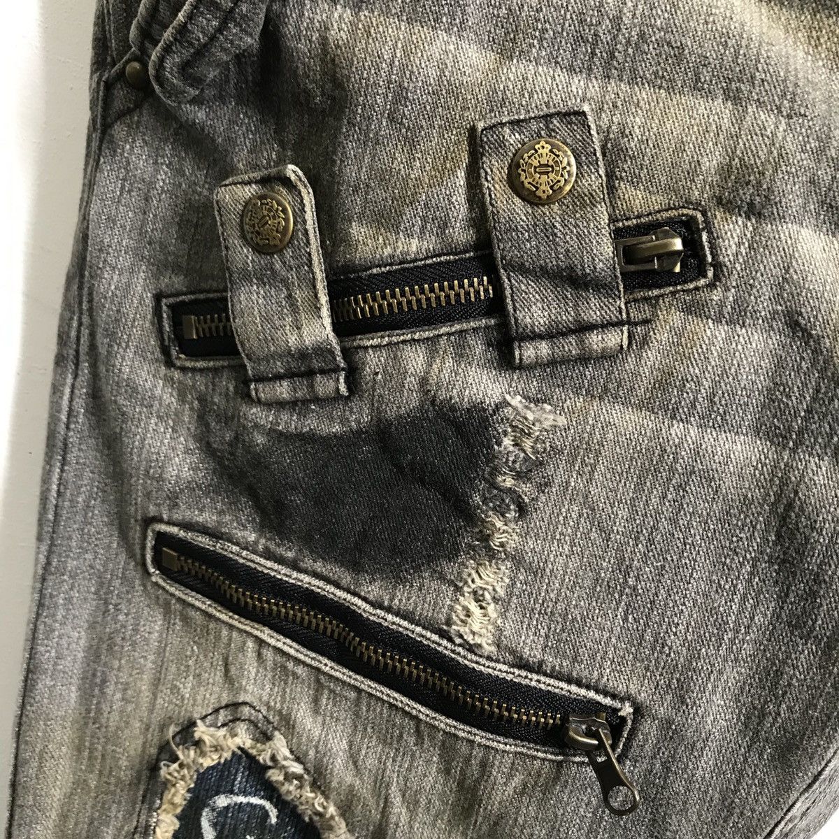 In The Attic In The Attic Flare Distressed Denim Jeans Size US 30 / EU 46 - 5 Thumbnail