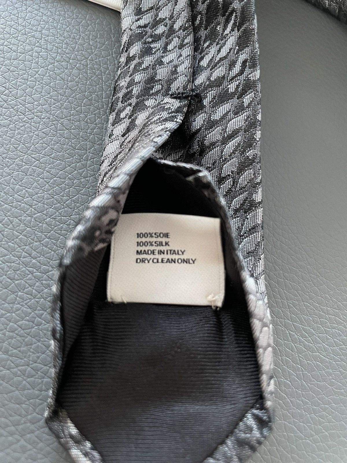 Celine × Hedi Slimane HEDI Runway Limited Edition Python Print Silk Tie Brand NEW Size ONE SIZE - 5 Thumbnail