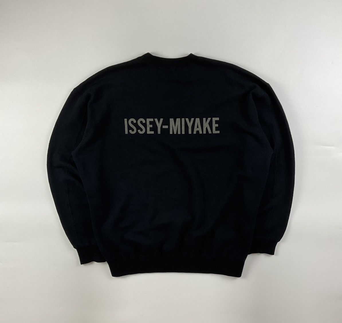 Issey Miyake 1980's Issey Miyake Oversized Crewneck Size US S / EU 44-46 / 1 - 1 Thumbnail