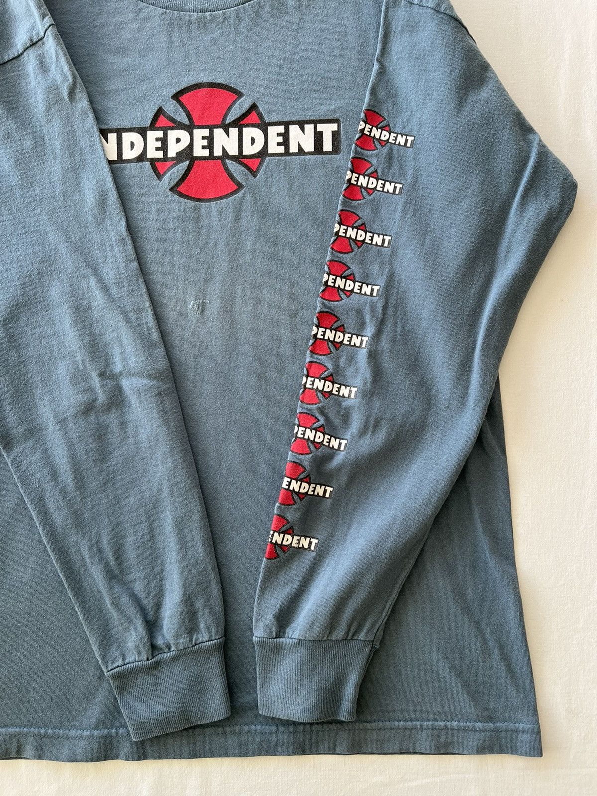 Independent Truck Co. × Vintage Vintage 90s Independent Santa Cruz Skateboards Long Sleeve Size US M / EU 48-50 / 2 - 8 Thumbnail