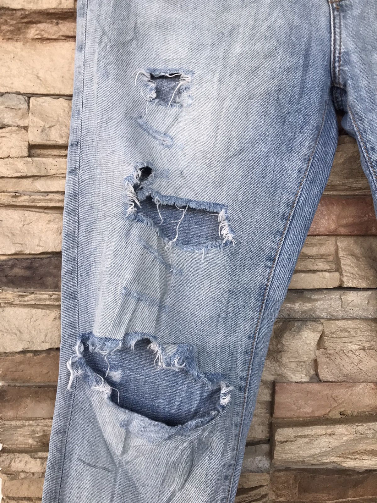 Vintage Vintage Zara Distressed Jeans Size US 33 - 8 Thumbnail