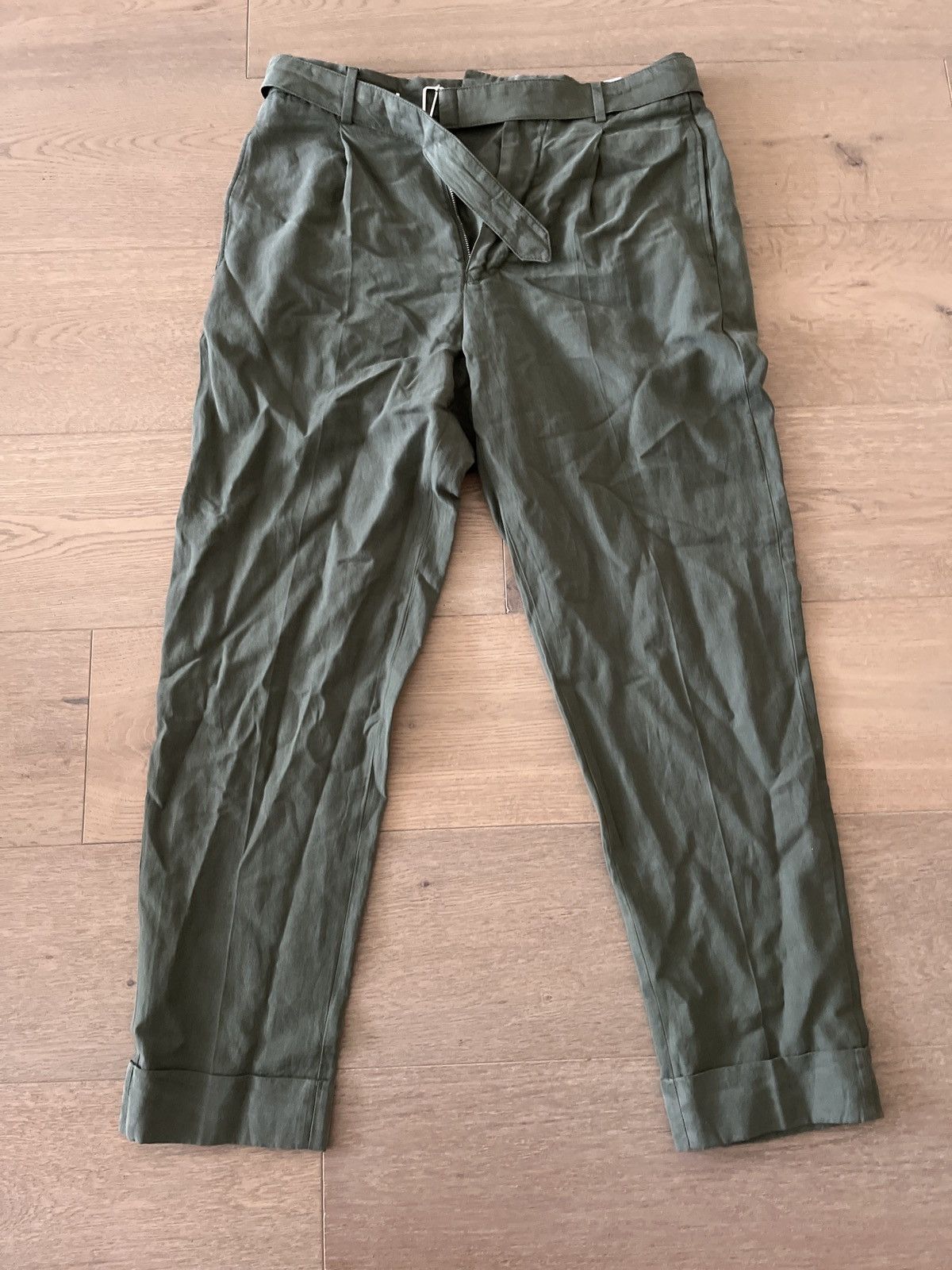 image of Officine Generale Officine Générale Cropped Trousers in Green, Men's (Size 30)