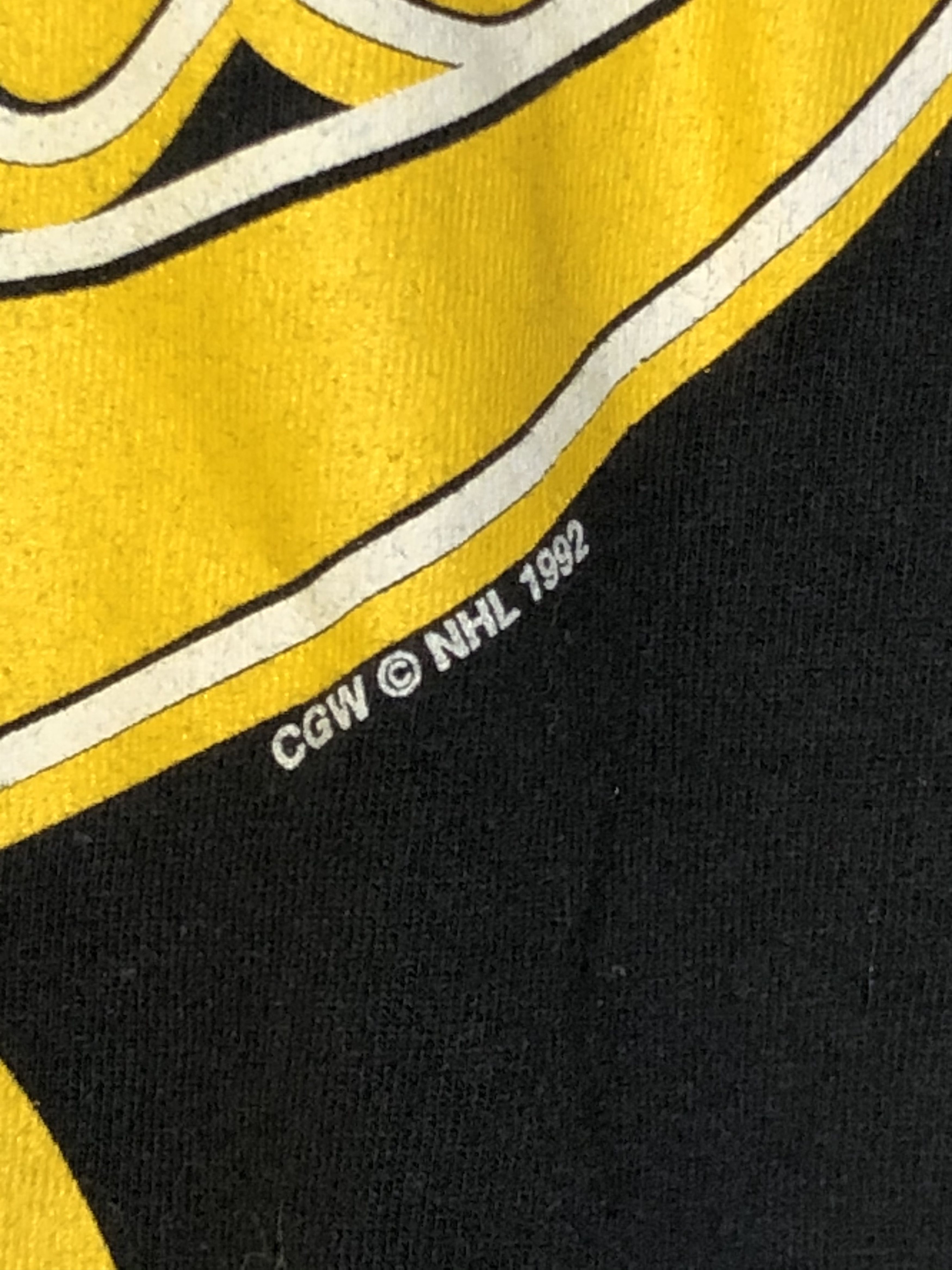 NHL Vintage 1992 Boston Bruins logo Tee Size US S / EU 44-46 / 1 - 3 Thumbnail