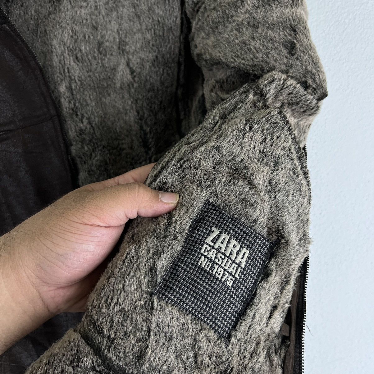Japanese Brand VINTAGE B 3 MINK FUR LINING JACKET ZARA INSPIRE ISSEY MIYAKE Size US L / EU 52-54 / 3 - 12 Thumbnail