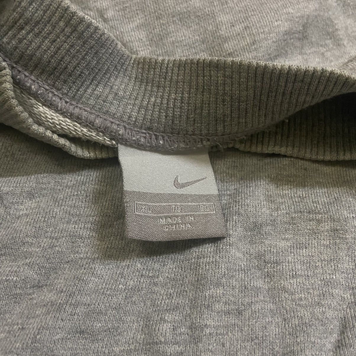 Nike Vintage nike swoosh sweatshirt pullover Size US XL / EU 56 / 4 - 4 Thumbnail