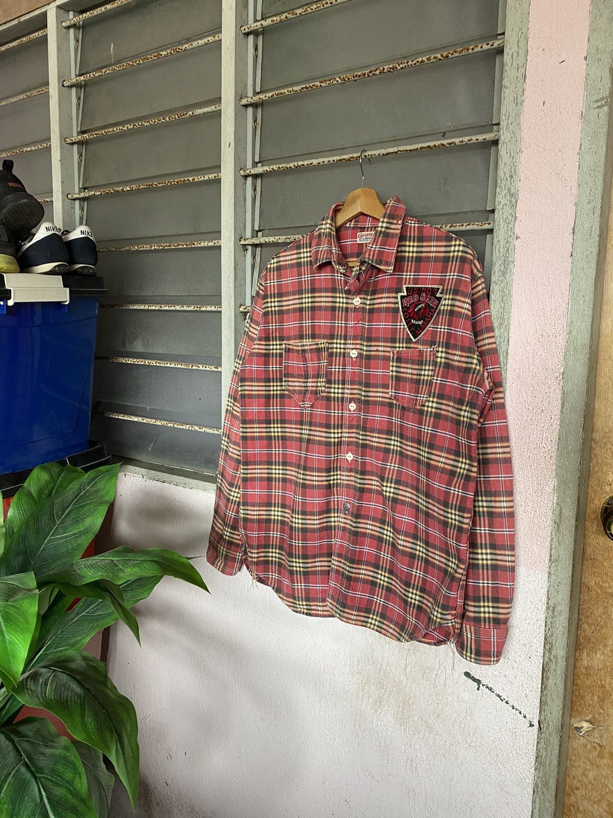 Flannel × Native ⚡️Rare⚡️ Vintage Alabama Red Skin Native Spellout Flannel Size XL / US 12-14 / IT 48-50 - 1 Thumbnail