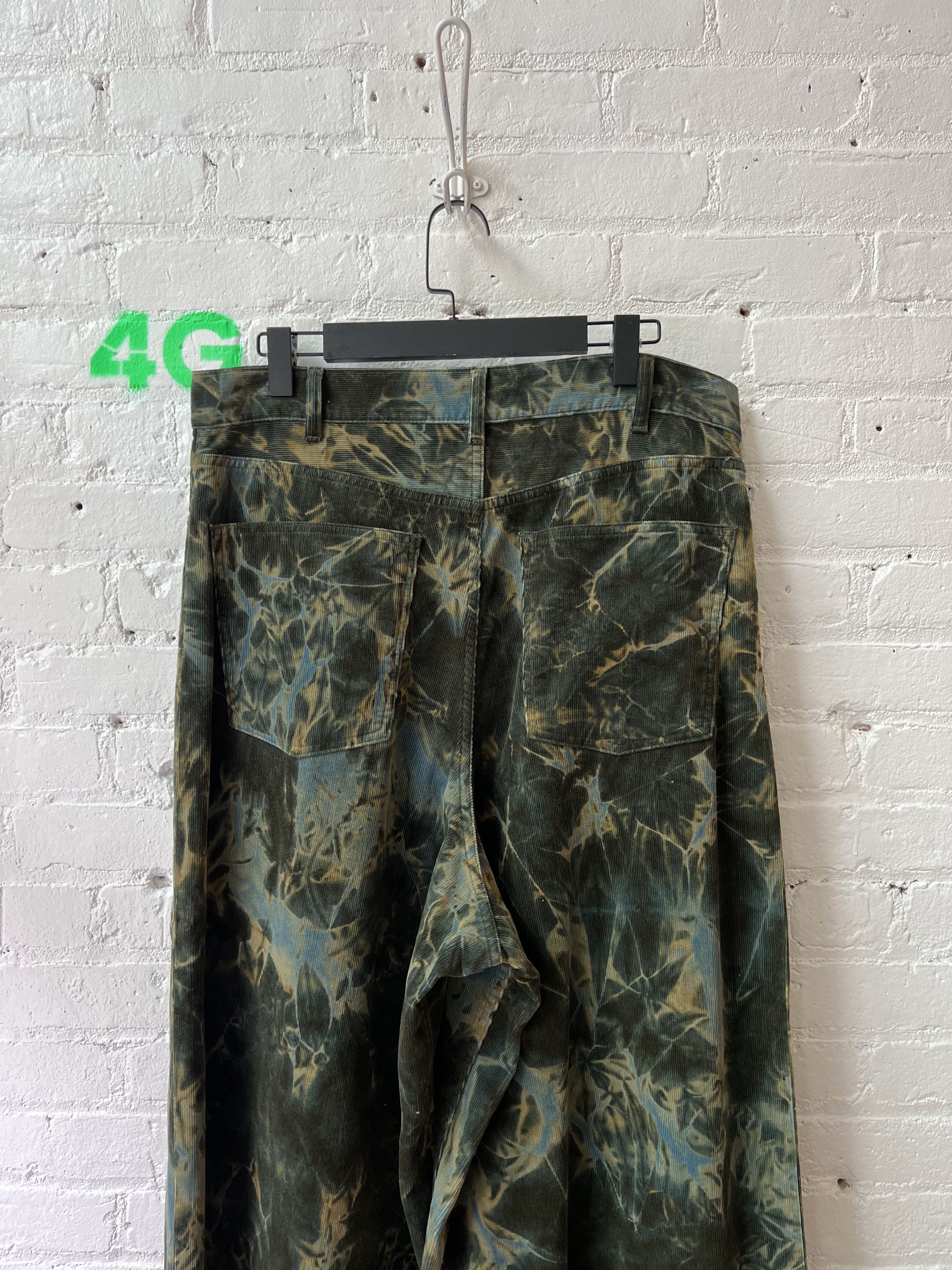 Celine Celine Tie-Dye Oversize Corduroy Pant 4G SELLER Size US 33 - 8 Thumbnail