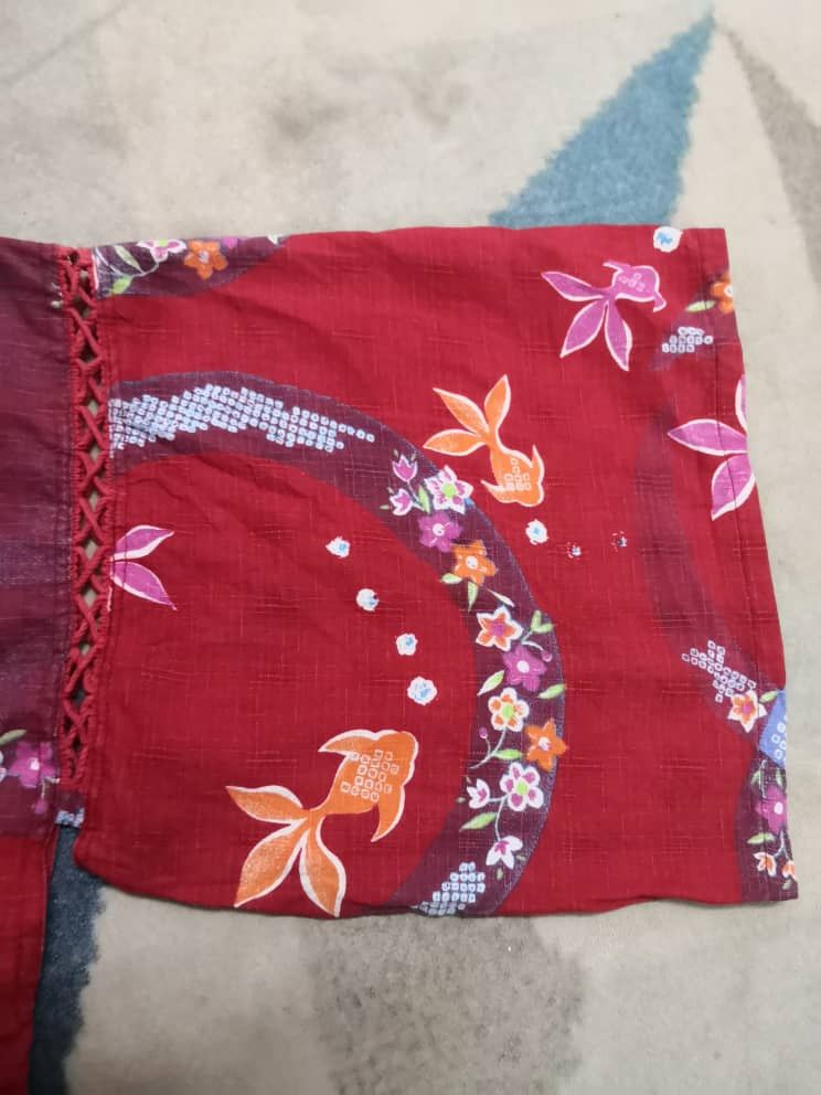 Japanese Brand Kimono Hanten Goldfish Cardigan Jacket Size US S / EU 44-46 / 1 - 3 Thumbnail