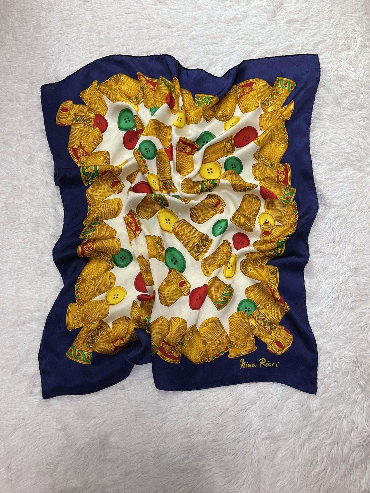 Nina Ricci Vintage Luxury Nina Ricci Silk Scarves Italy Size ONE SIZE - 9 Thumbnail