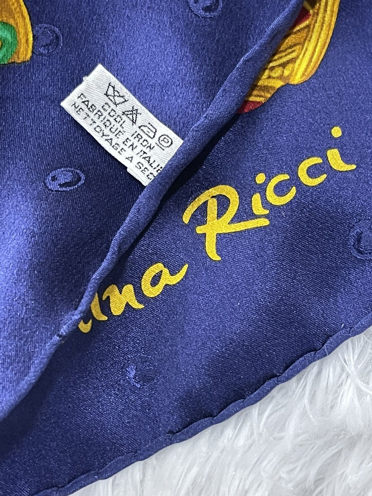 Nina Ricci Vintage Luxury Nina Ricci Silk Scarves Italy Size ONE SIZE - 11 Thumbnail
