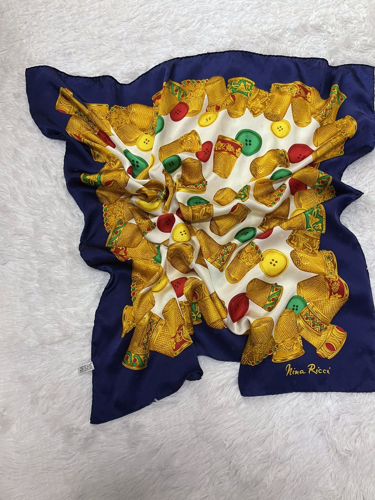 Nina Ricci Vintage Luxury Nina Ricci Silk Scarves Italy Size ONE SIZE - 3 Thumbnail