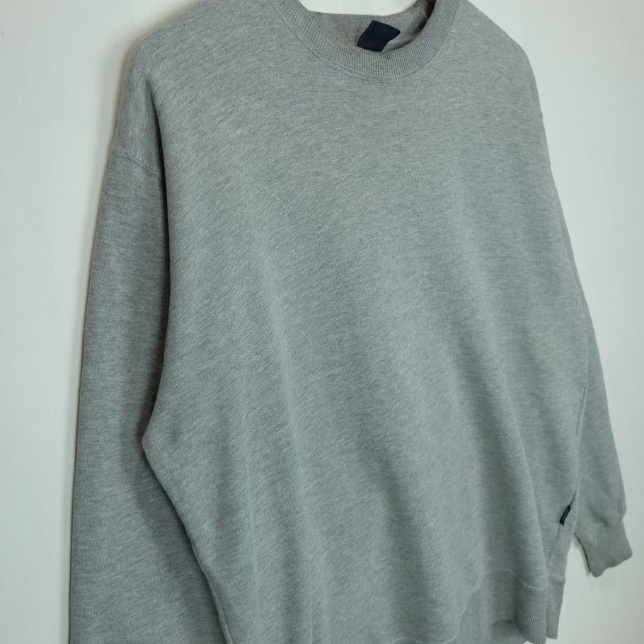 Converse CONVERSE Grey Plain Sweatshirts Jumper Pullover Size US L / EU 52-54 / 3 - 4 Thumbnail