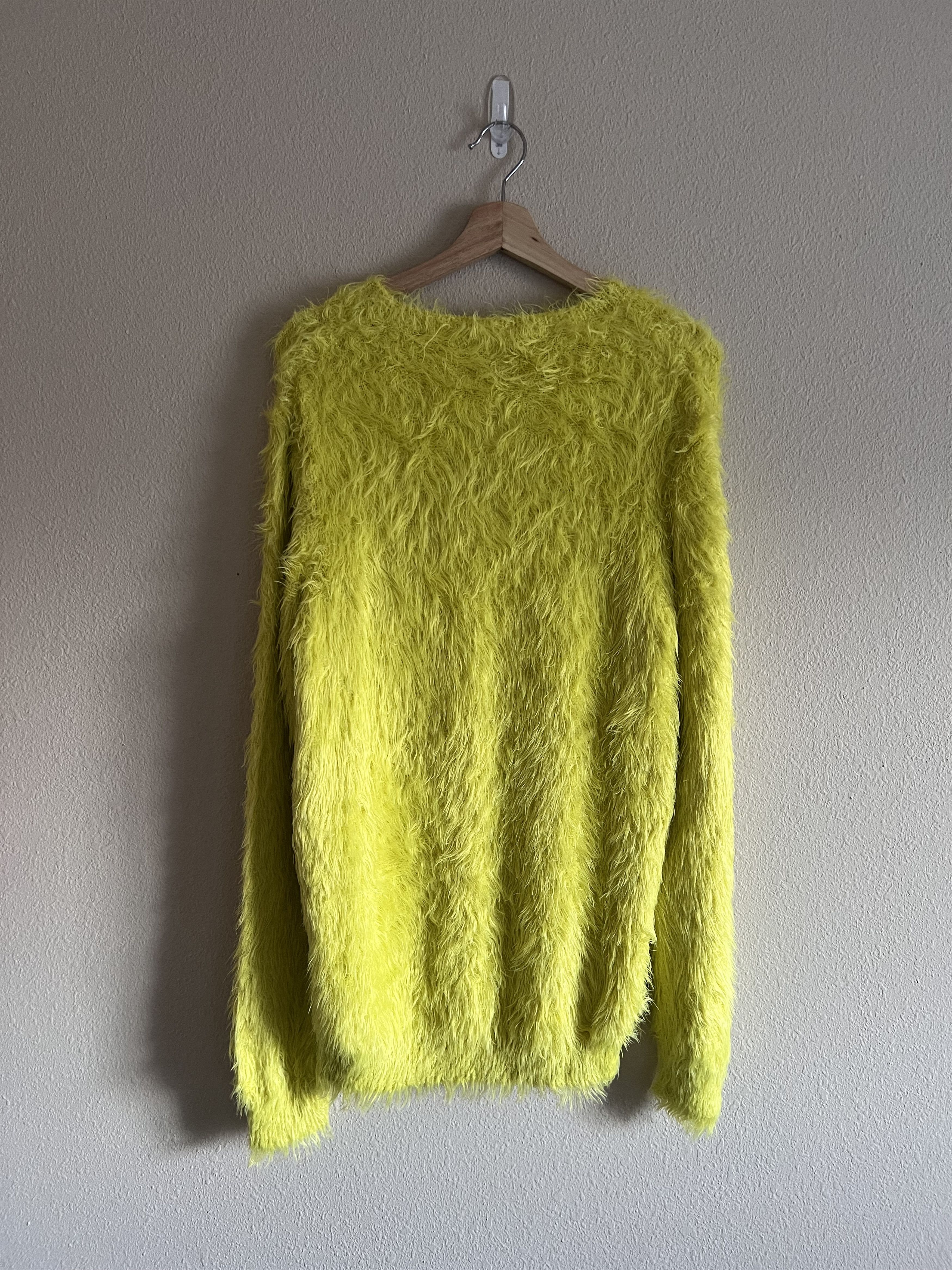 1017 ALYX 9SM 1017 Alyx 9SM Feather Crewneck Sweater in Yellow Size US L / EU 52-54 / 3 - 6 Thumbnail