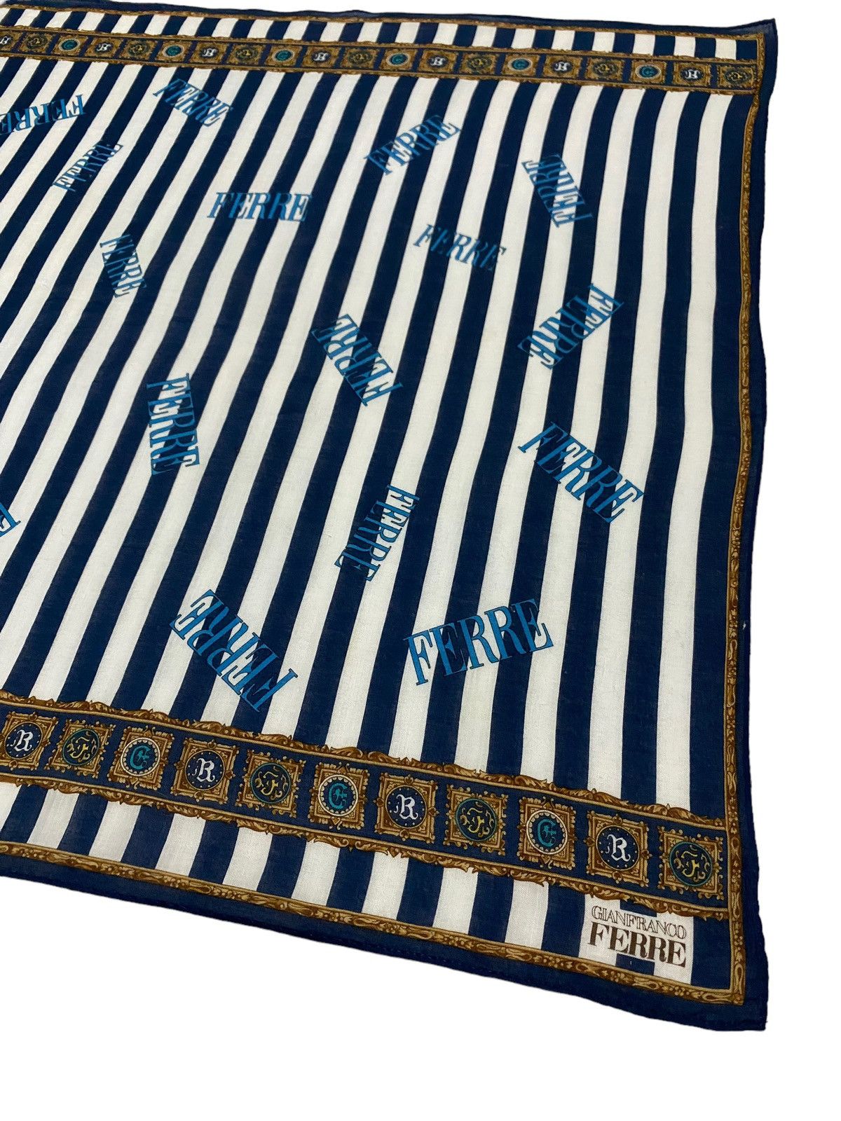 Gianfranco Ferre Gianfranco Ferre Handkerchief Size ONE SIZE - 3 Thumbnail