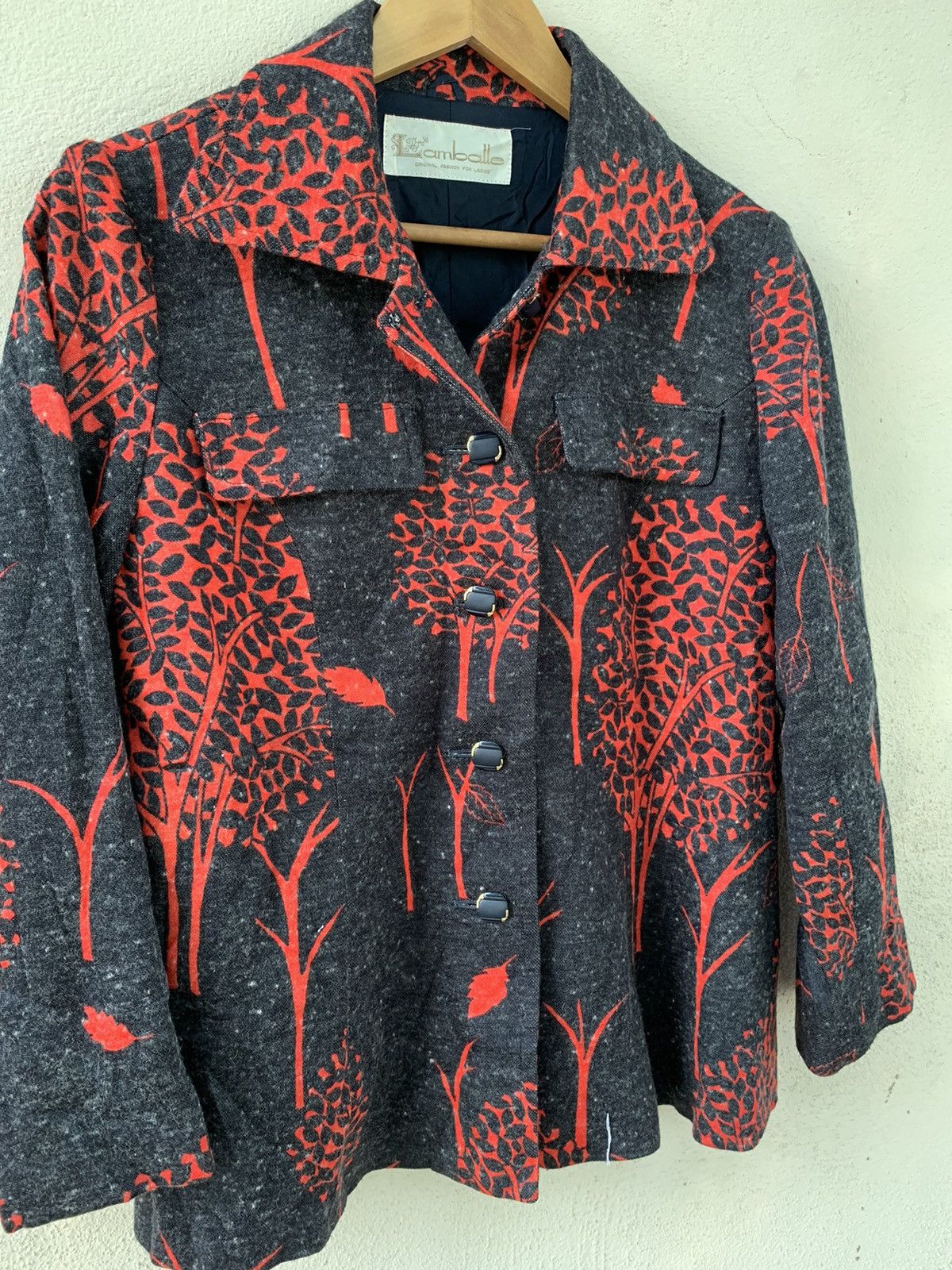 Vintage JapaneseBrand Lamballe Wools Jacket rare design Size US S / EU 44-46 / 1 - 3 Thumbnail
