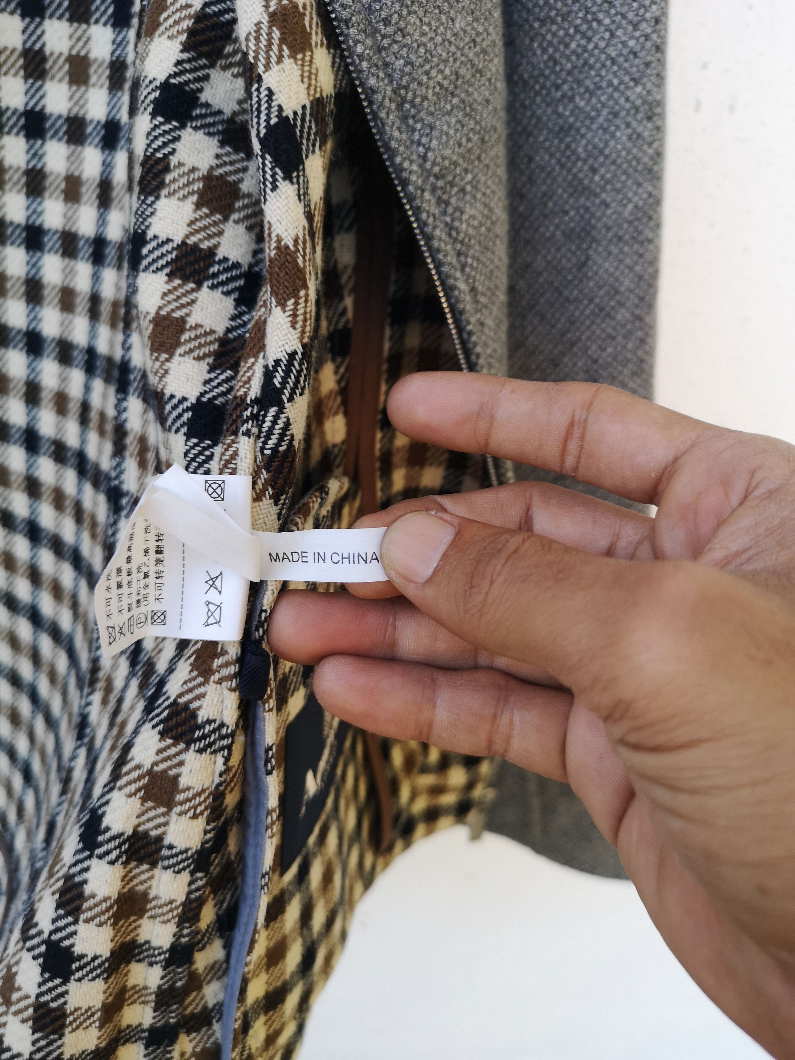 Aquascutum 🫴🏻Aquascutum Checkered inner wool jacket Size US S / EU 44-46 / 1 - 7 Thumbnail