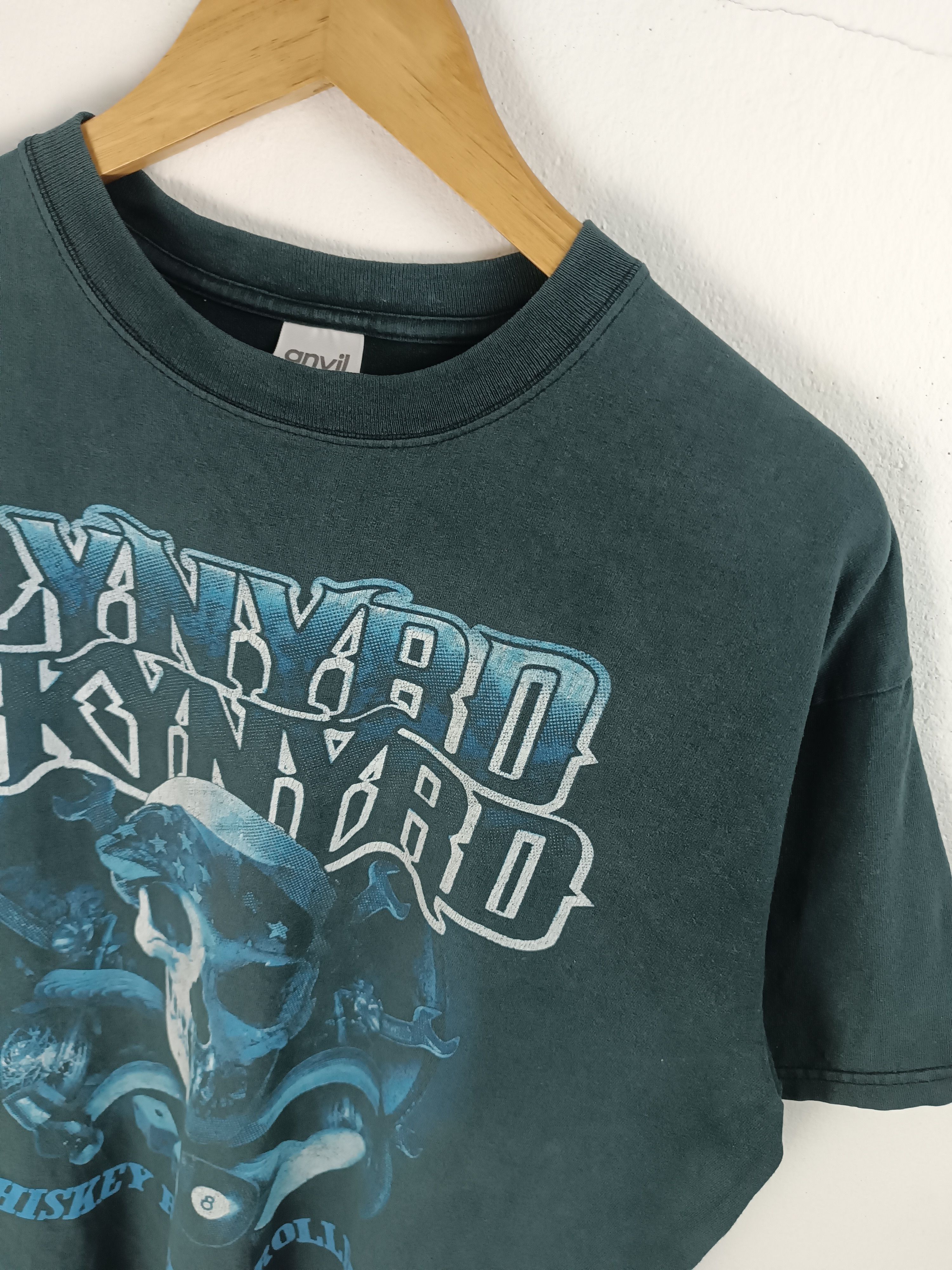 Band Tees VINTAGE '05 LYNYRD SKYNYRD TOUR (zz top zeppelin kid rock) Size US L / EU 52-54 / 3 - 7 Thumbnail
