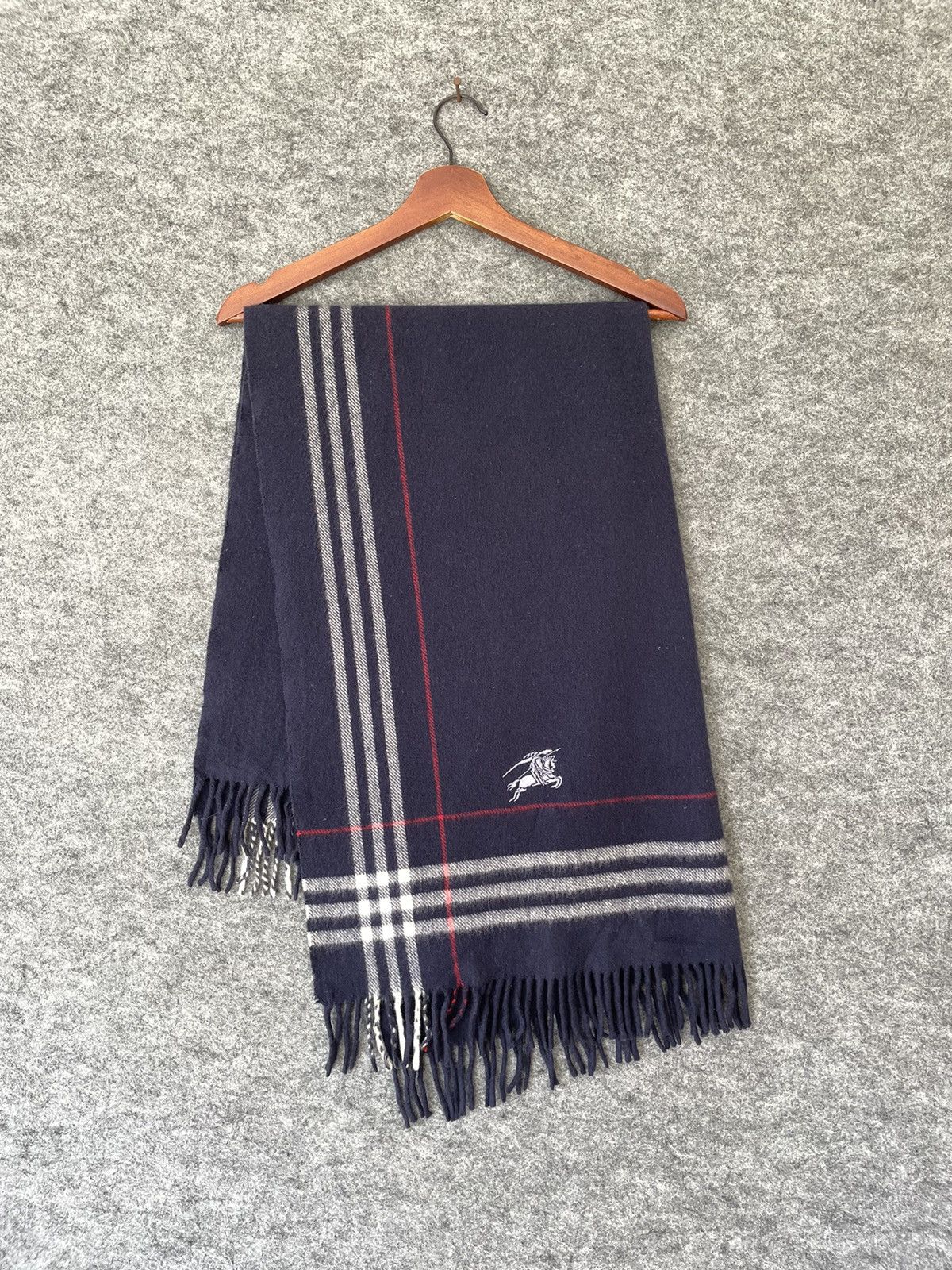 Burberry BURBERRY LONDON WOOL MUFFLER Size ONE SIZE - 1 Thumbnail