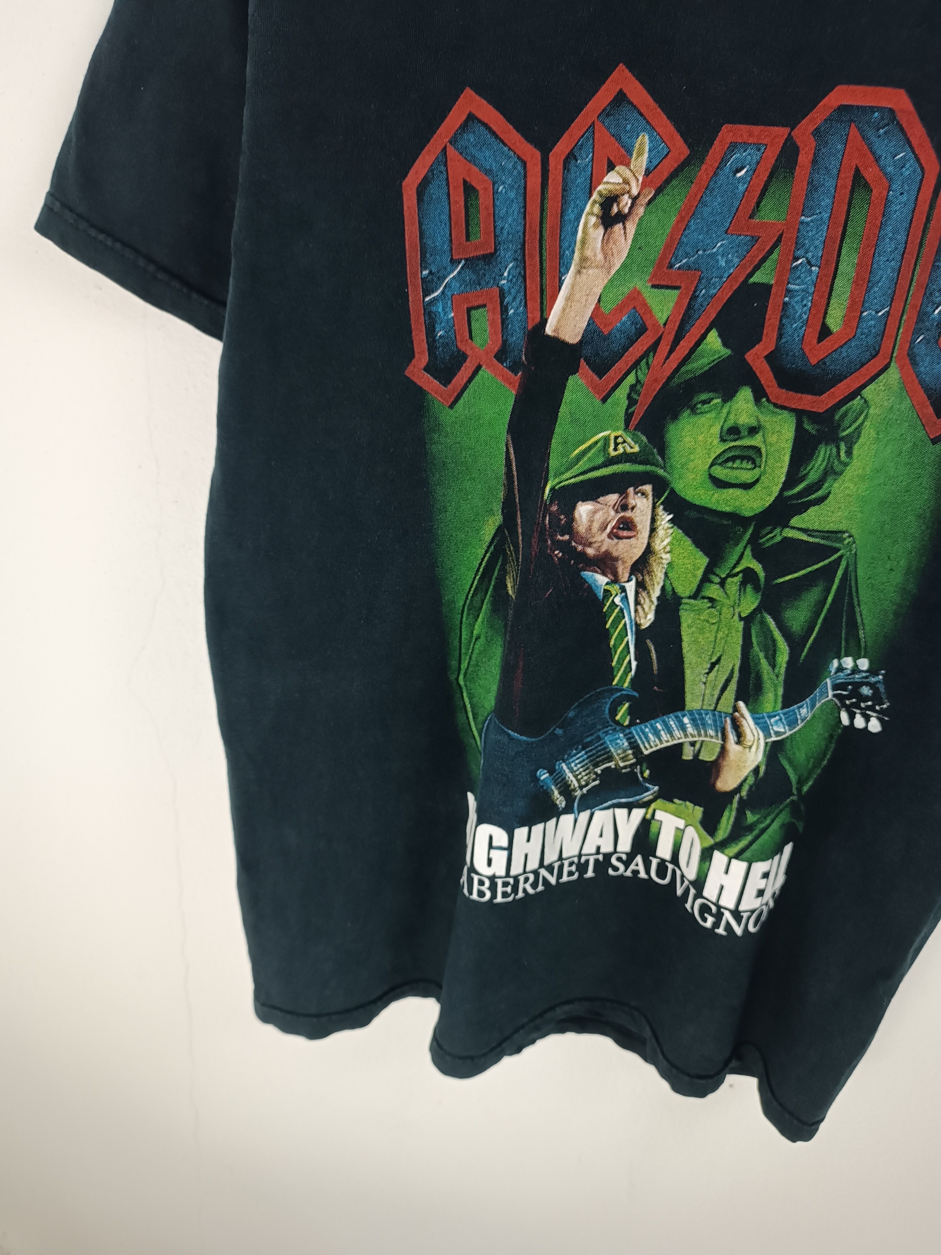 Band Tees VINTAGE ACDC 'HIGHWAY TO HELL' TEE (bon jovi KISS zeppelin) Size US M / EU 48-50 / 2 - 9 Thumbnail