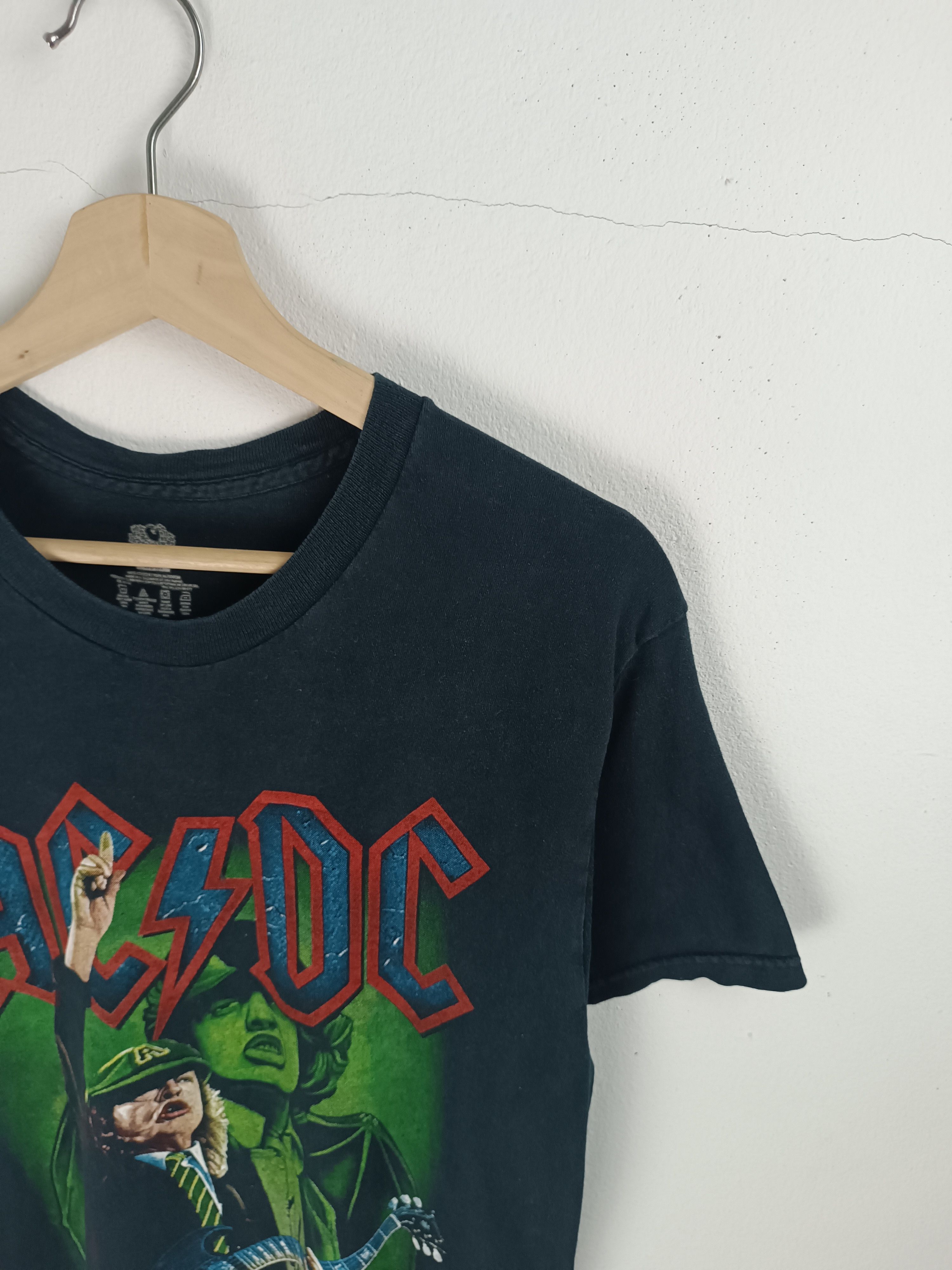 Band Tees VINTAGE ACDC 'HIGHWAY TO HELL' TEE (bon jovi KISS zeppelin) Size US M / EU 48-50 / 2 - 7 Thumbnail