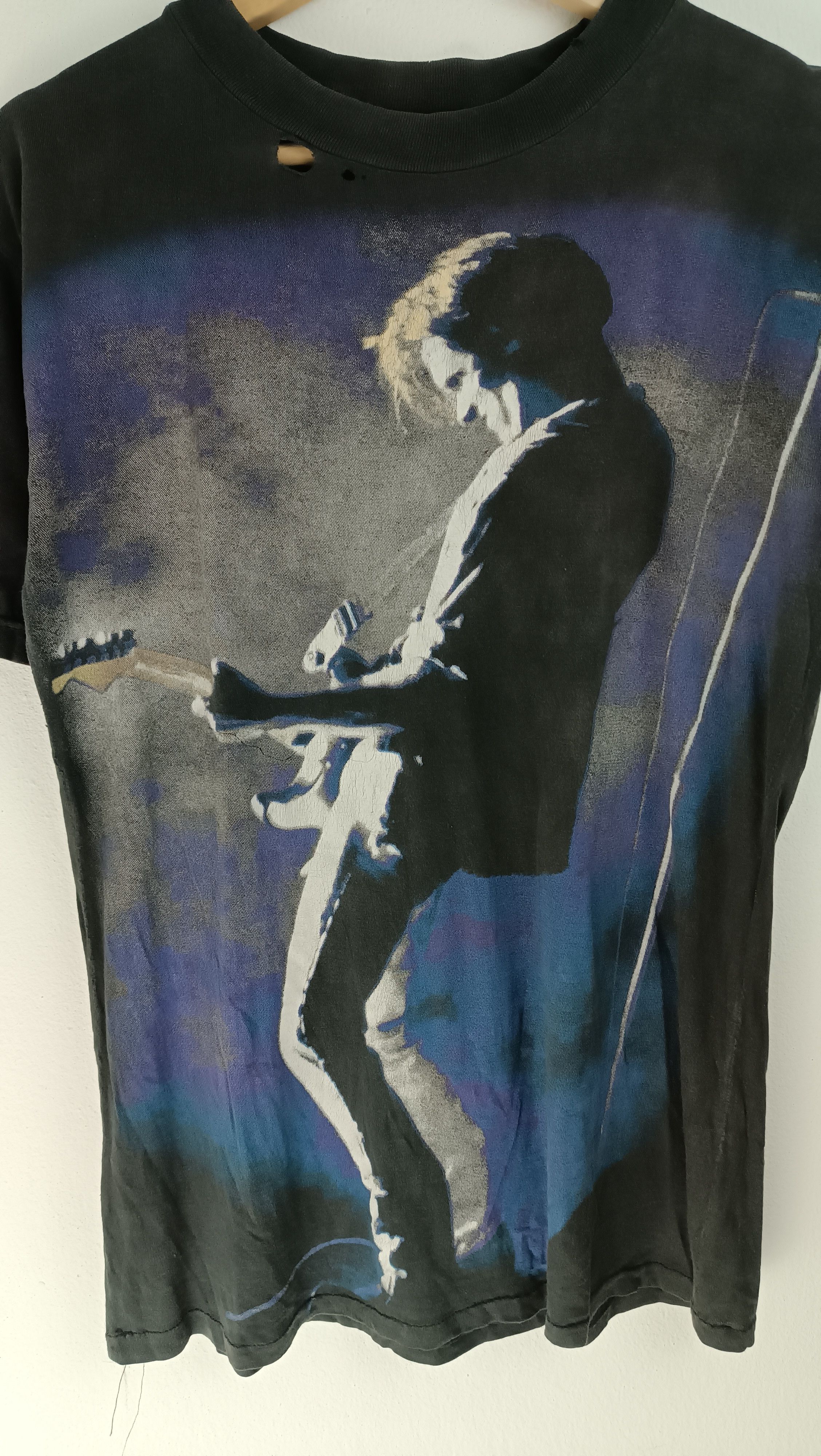 Band Tees THRASHED FADED VINTAGE '94 BRYAN ADAM DISTRESSED (ALTERED) Size US S / EU 44-46 / 1 - 3 Thumbnail