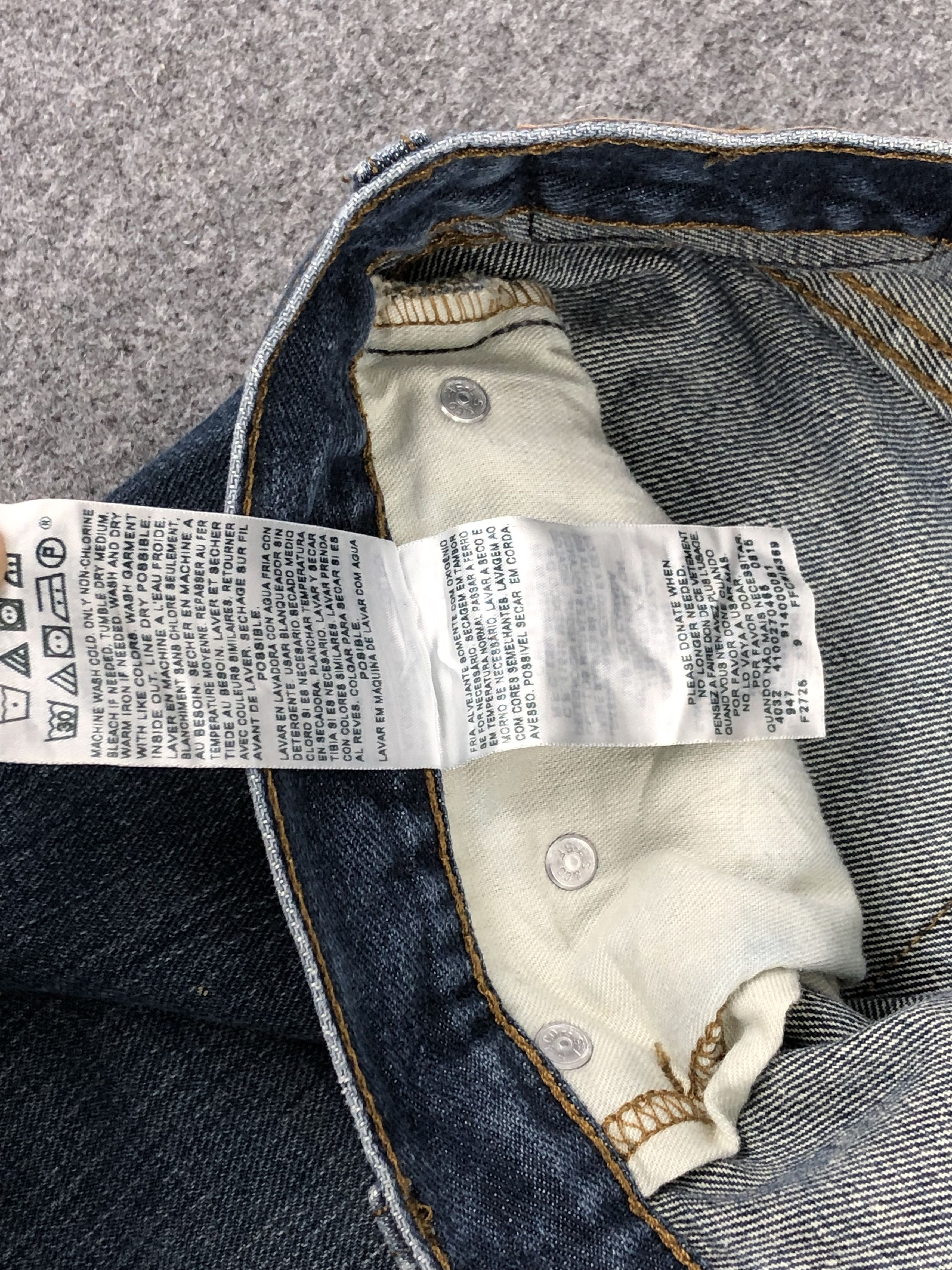 Levi's × Vintage Vintage Levis Signature Faded Blue Jeans Size US 34 / EU 50 - 8 Thumbnail