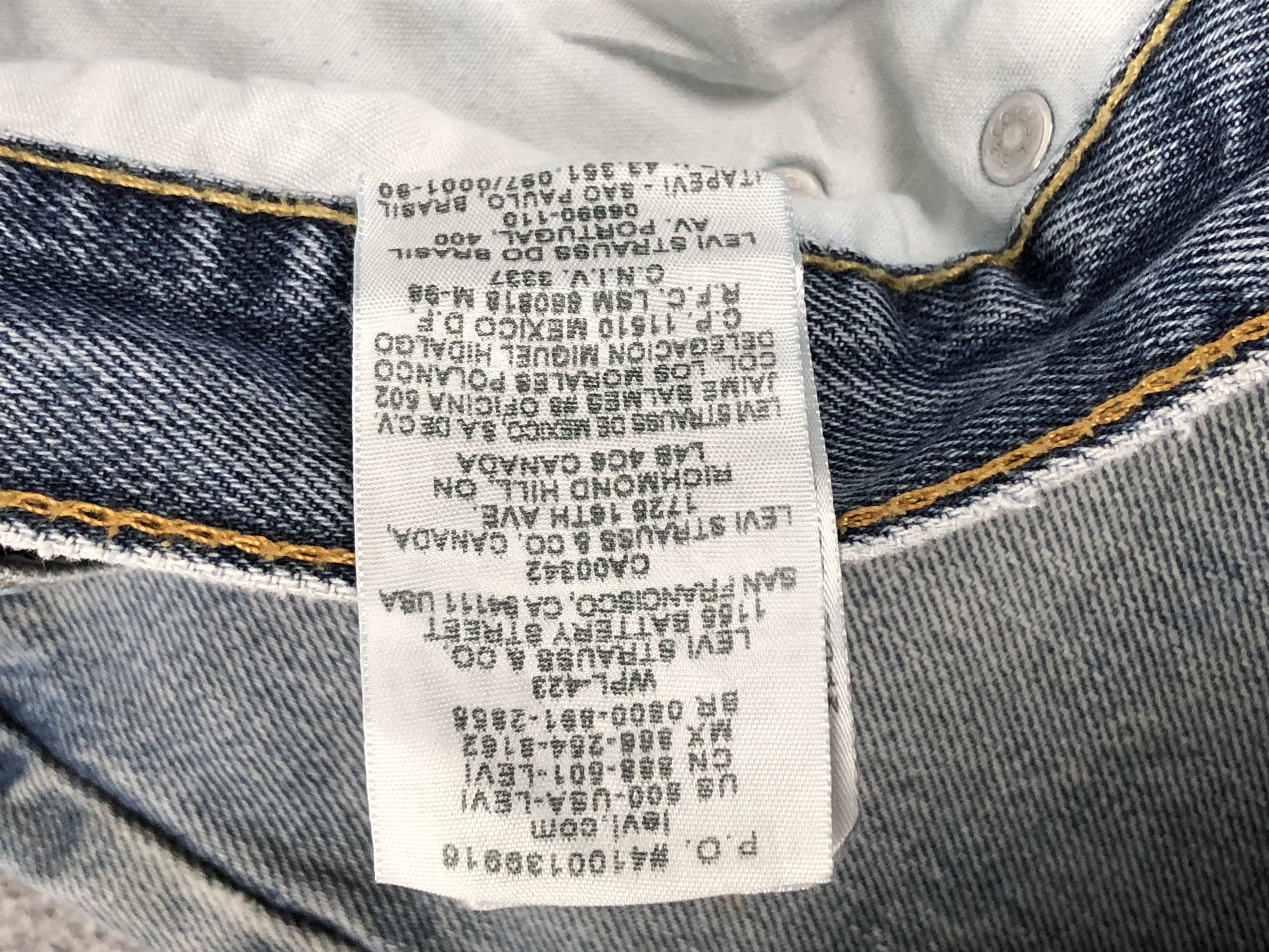 Levi's × Vintage Vintage Levis 550 Faded Blue Jeans DP1437 Size US 35 - 9 Thumbnail