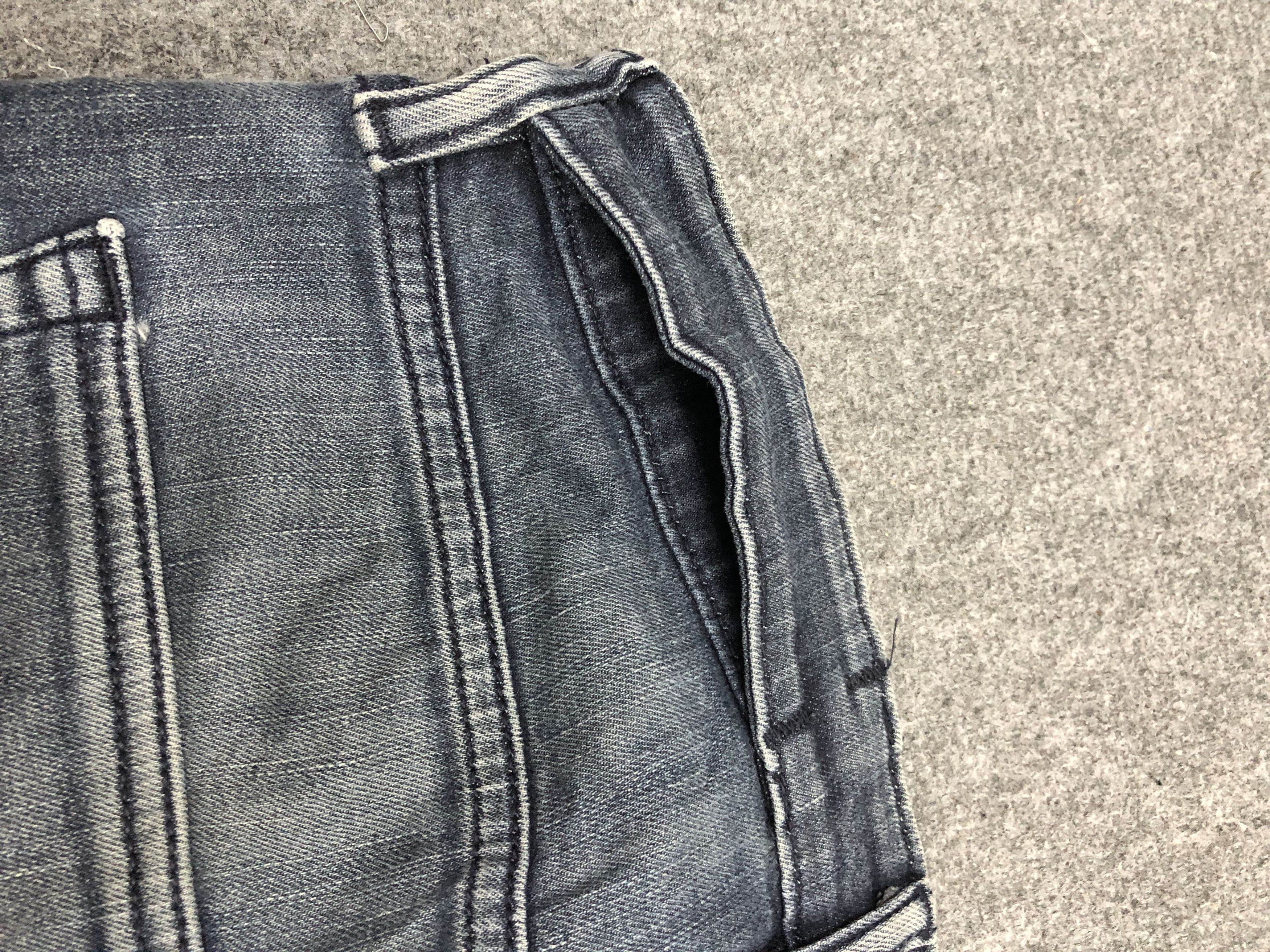 Levi's Vintage Levis 511 Faded Black Jeans DP1207 Size US 31 - 11 Thumbnail