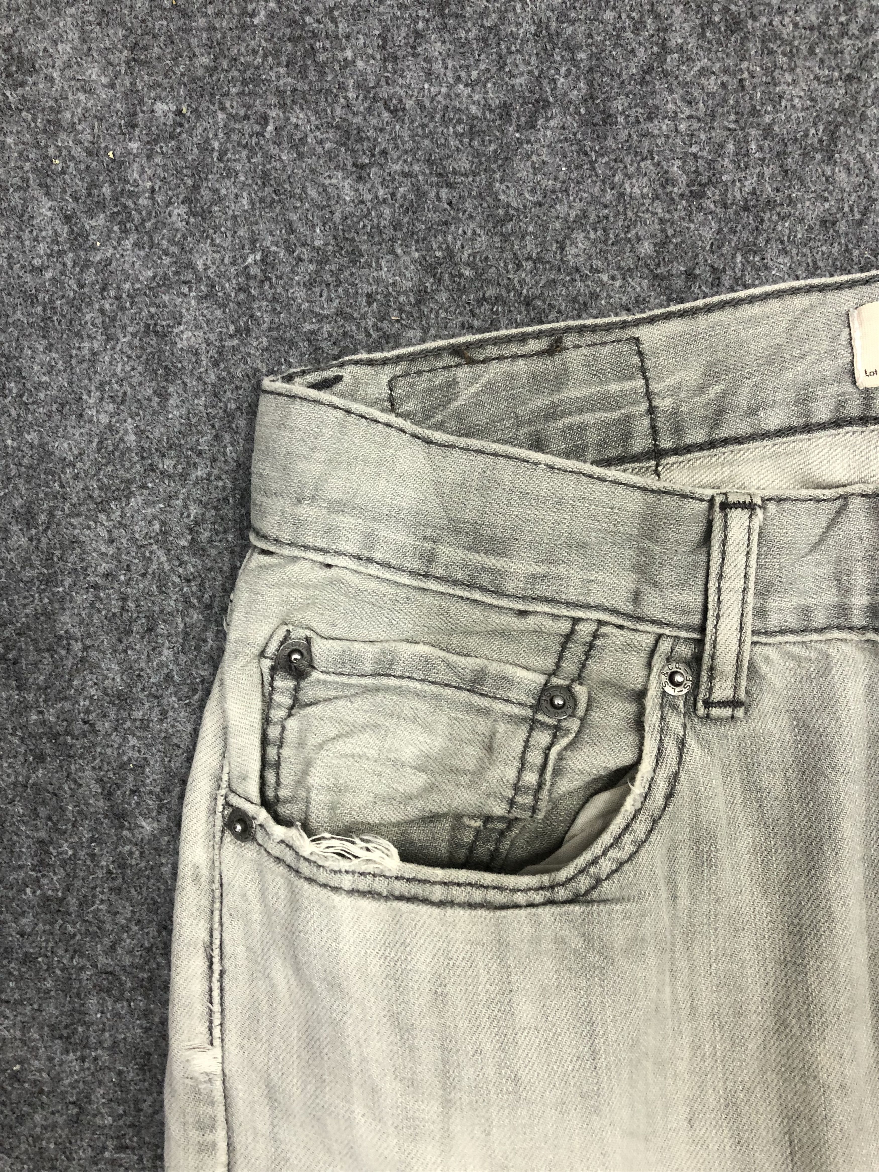 Levi's Vintage Levis 505 Light Wash Jeans DP1208 Size US 32 / EU 48 - 8 Thumbnail