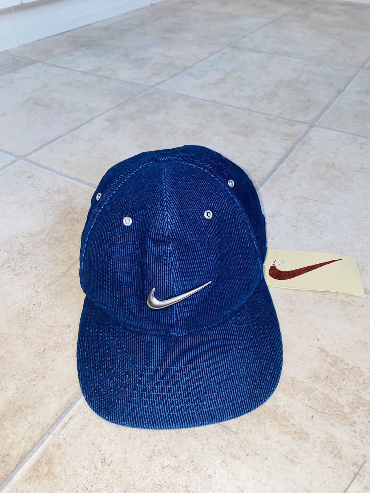 Nike × Vintage 90s Corduroy Cap Carhartt Jordan ACG Size ONE SIZE - 1 Thumbnail