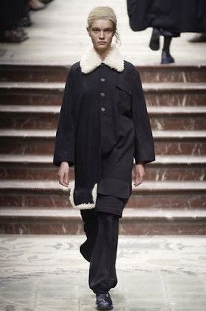 Yohji Yamamoto Spring Summer 02/03 YOHJI YAMAMOTO Long Jacket Fur Design Size L / US 10 / IT 46 - 1 Thumbnail