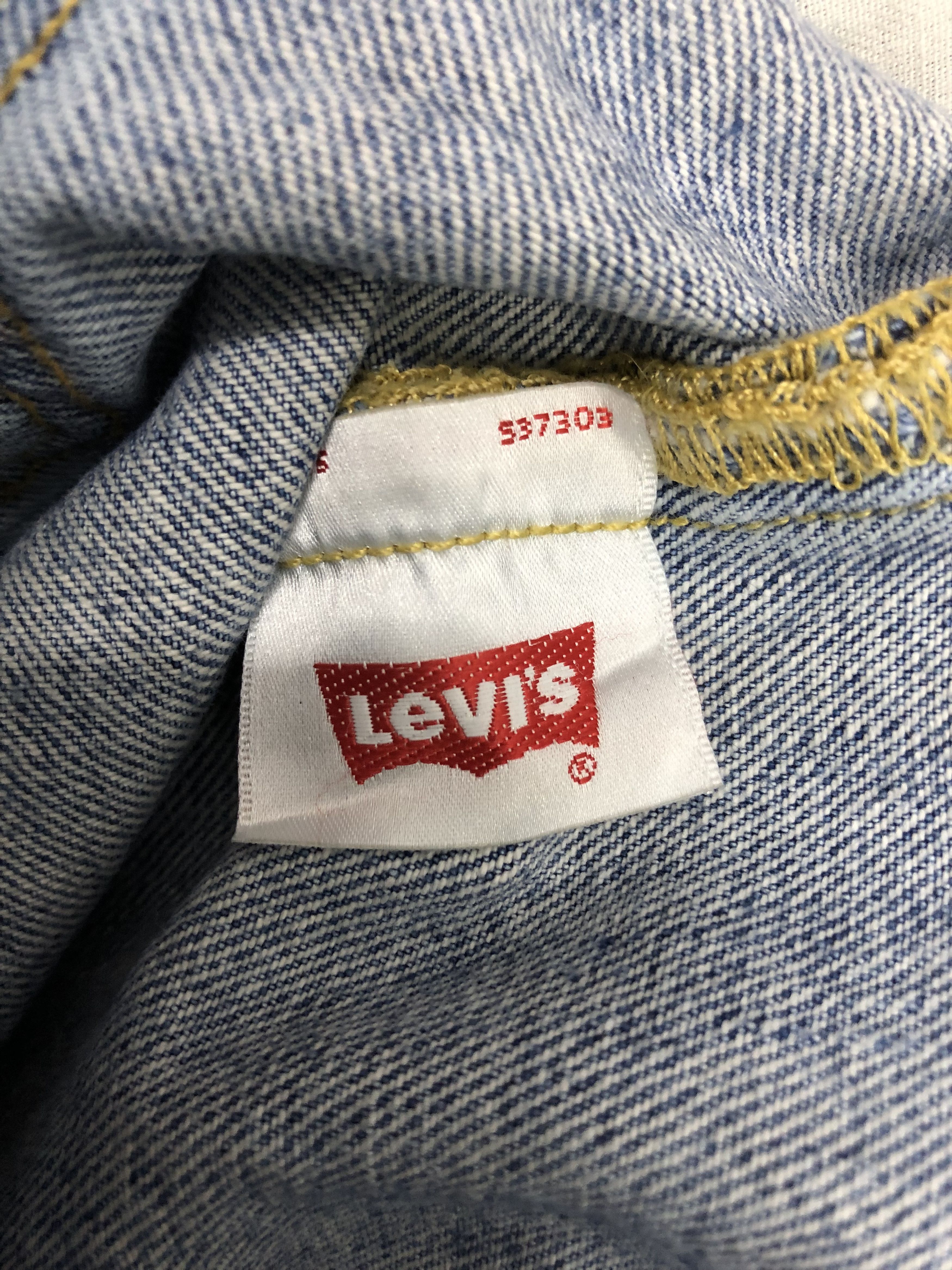 Levi's Vintage Levis 501 Light Blue Jeans DP1210 Size US 36 / EU 52 - 5 Thumbnail