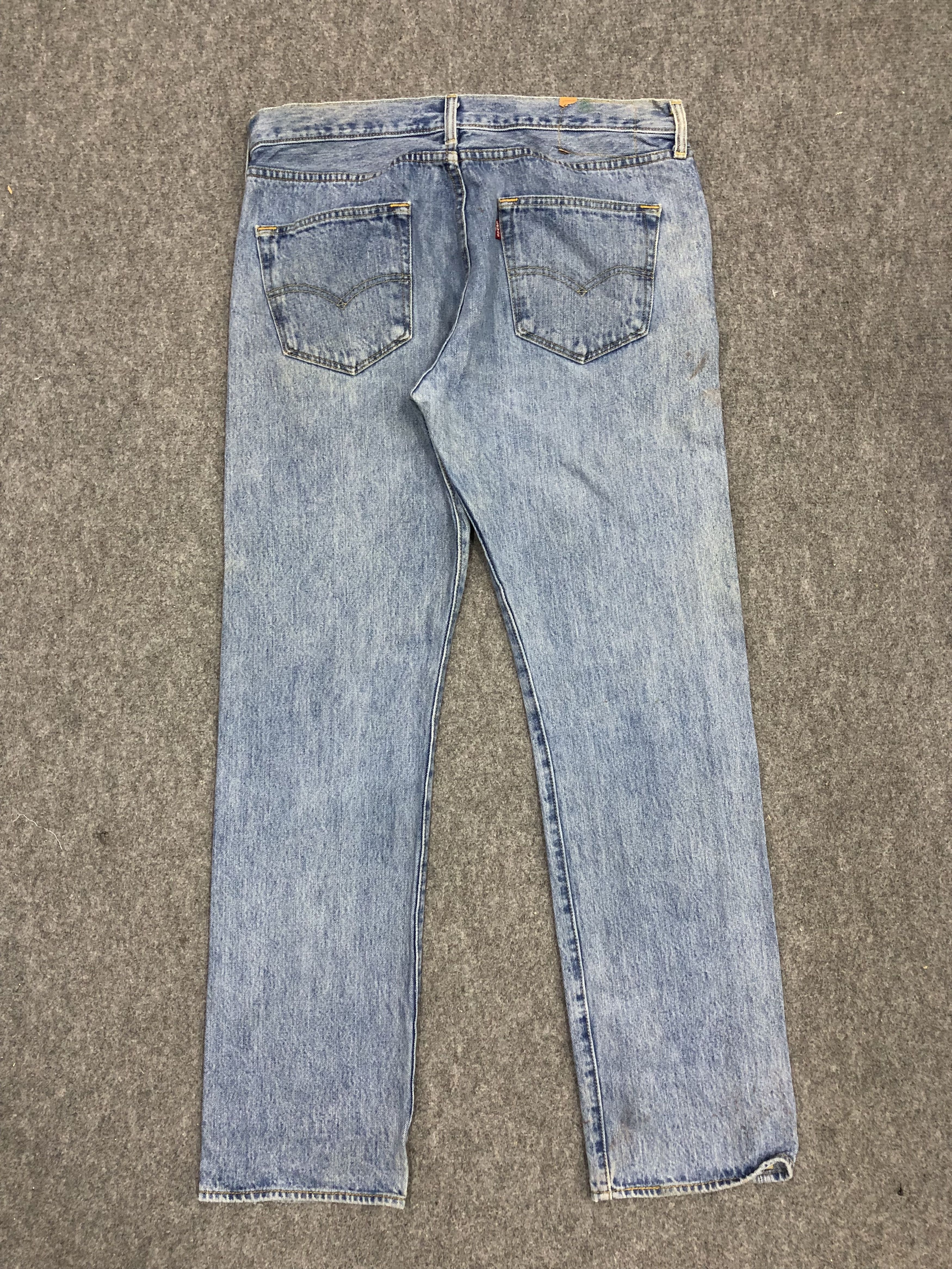 Levi's Vintage Levis 501 Light Blue Jeans DP1210 Size US 36 / EU 52 - 3 Thumbnail