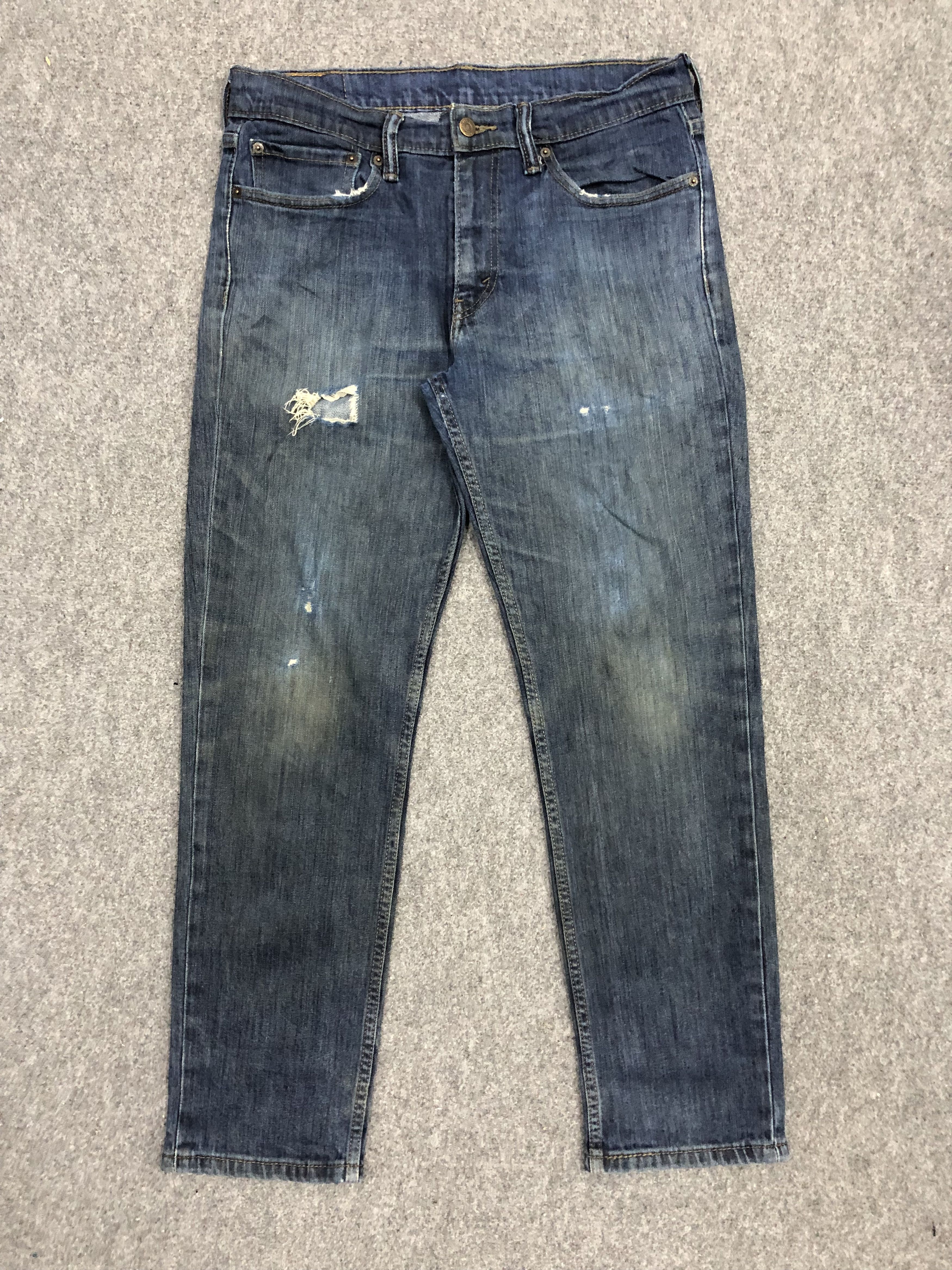 image of Dirty Levis 511 Faded Blue Jeans in Blue Denim, Men's (Size 35)