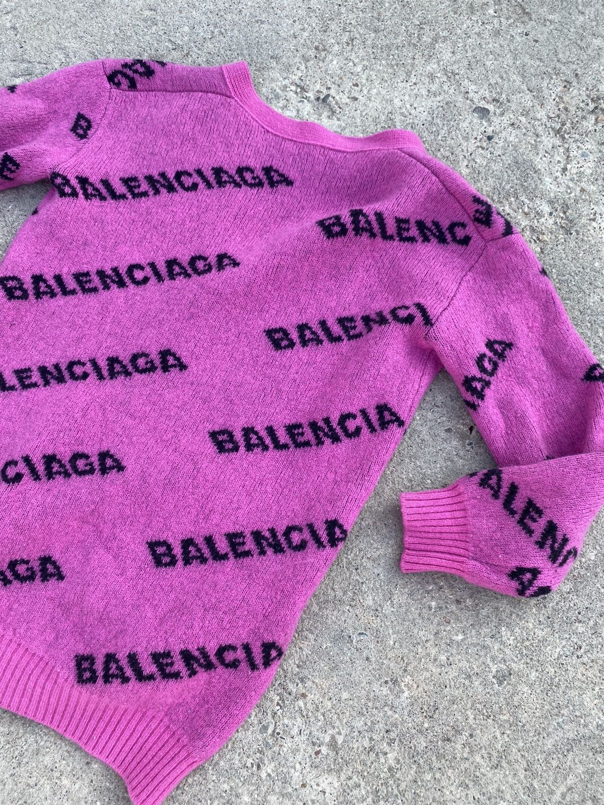Balenciaga Balenciaga Knit All Over Print Cardigan Size S / US 4 / IT 40 - 8 Thumbnail