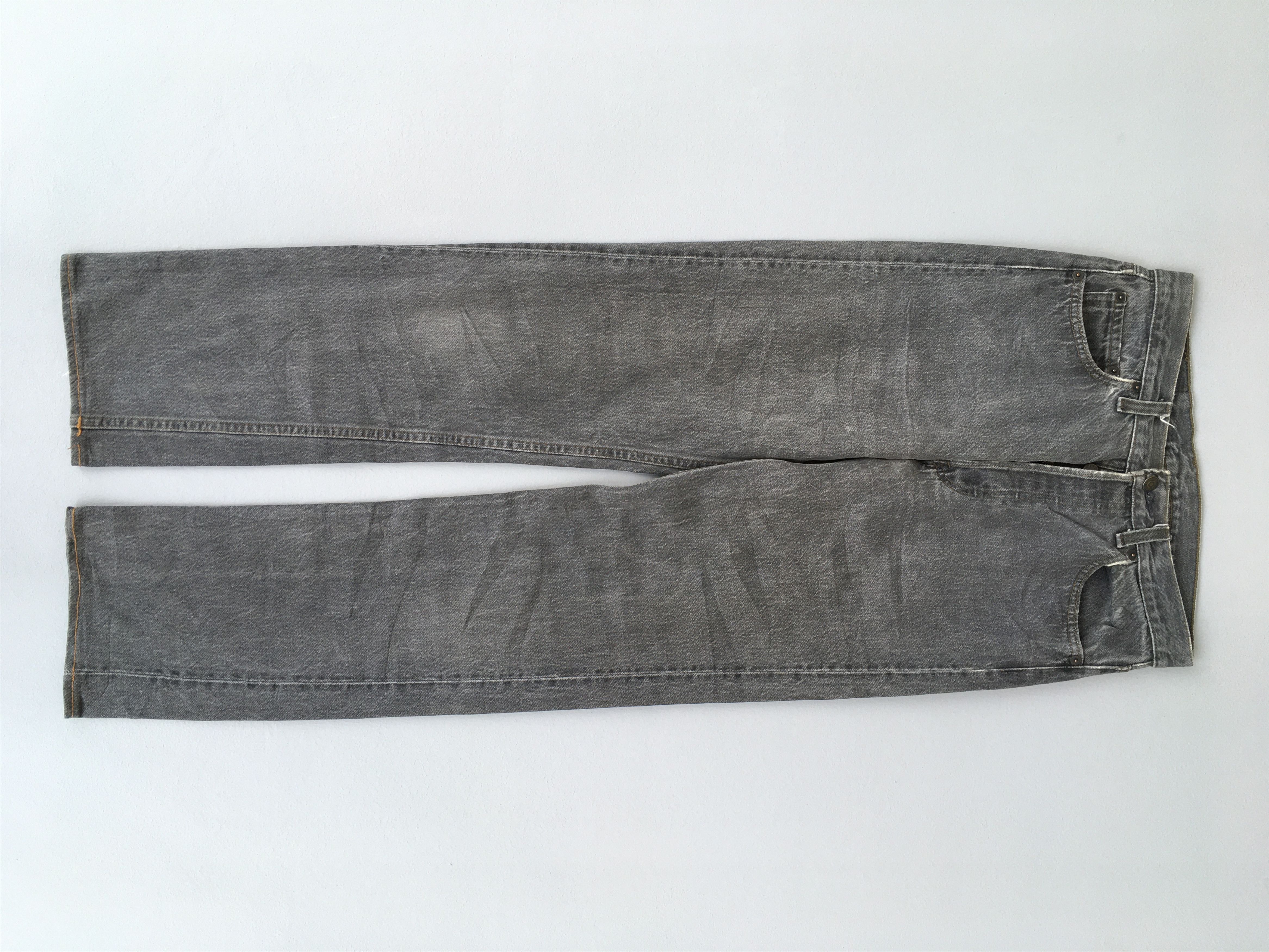 image of Size 30X31.5 Vintage 90's Levis 501 Ash Gray Jeans in Grey, Men's