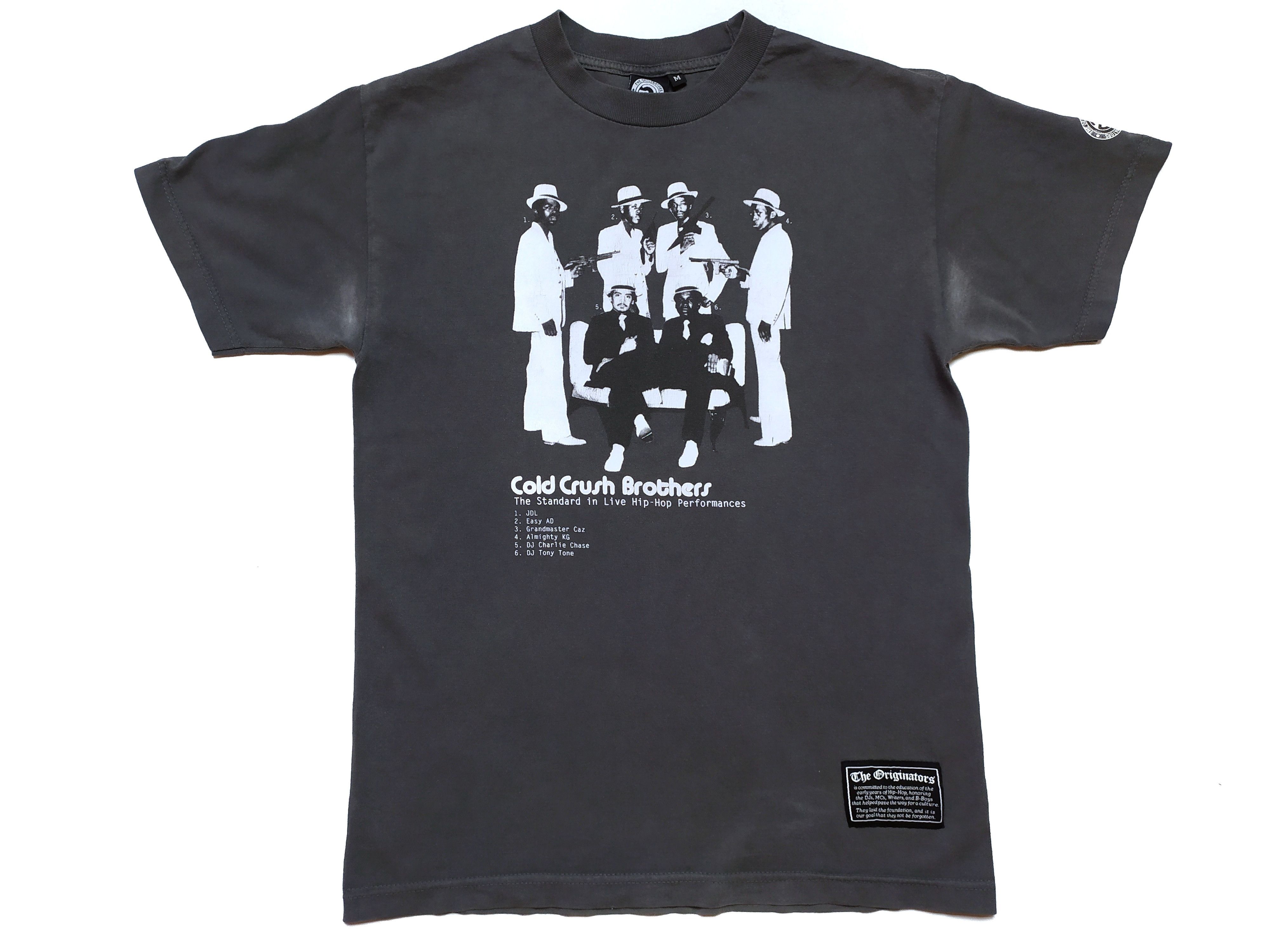 Vintage Vintage 90s The Cold Crush Brothers T-shirt Size US M / EU 48-50 / 2 - 1 Thumbnail