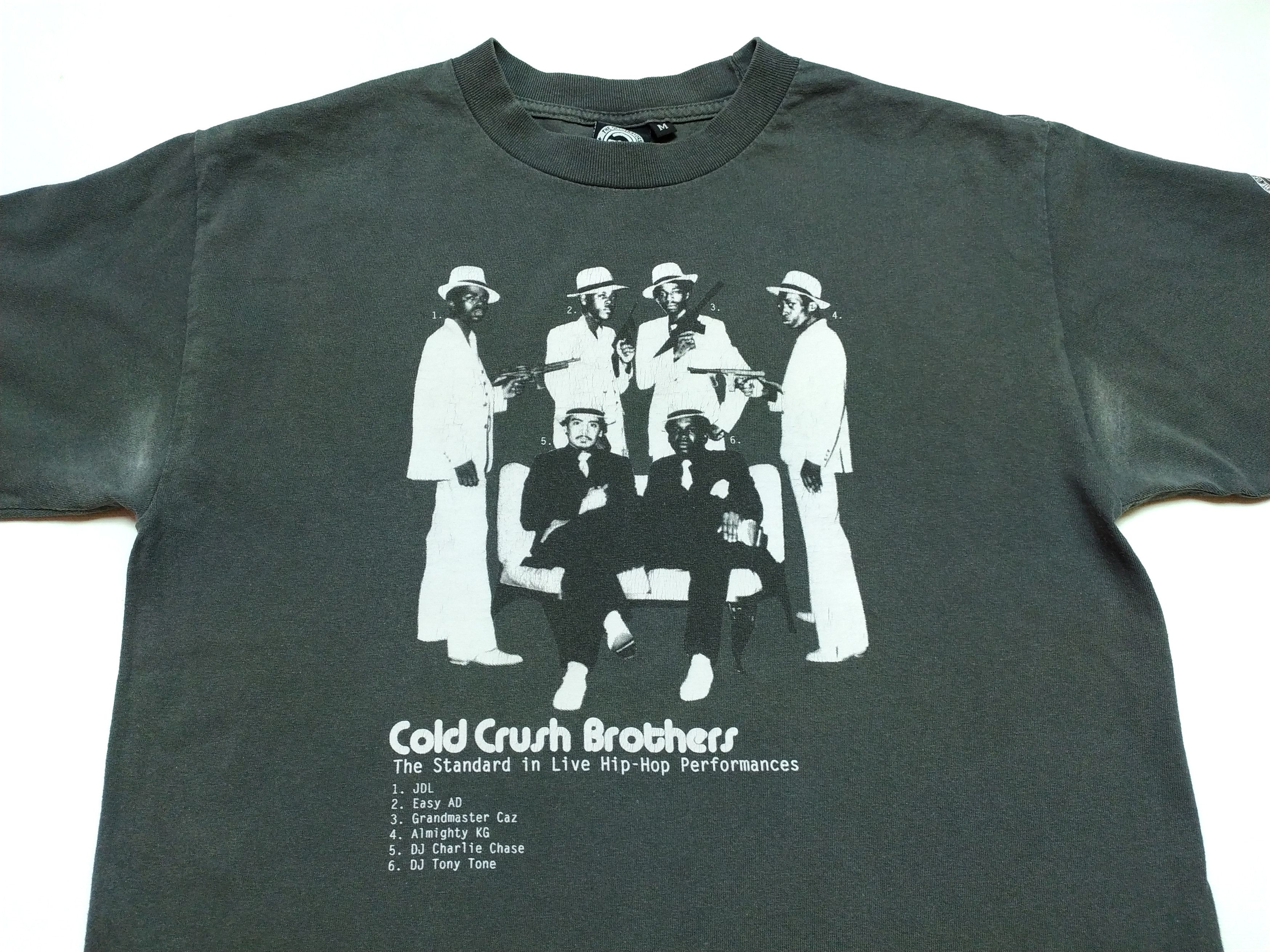 Vintage Vintage 90s The Cold Crush Brothers T-shirt Size US M / EU 48-50 / 2 - 2 Thumbnail