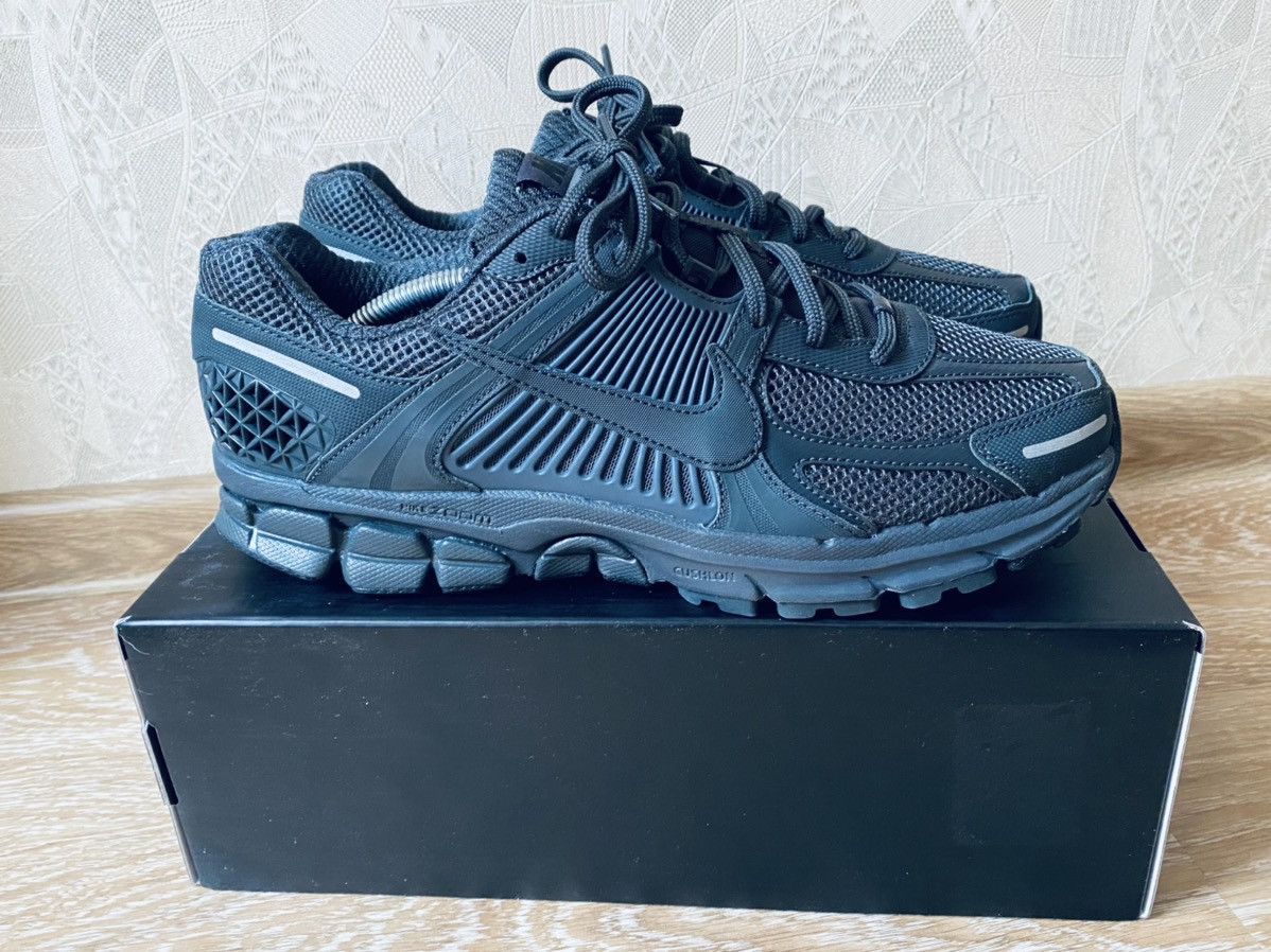 Nike NikeLab Air Zoom Vomero5 Size US 10.5 / EU 43-44 - 9 Thumbnail