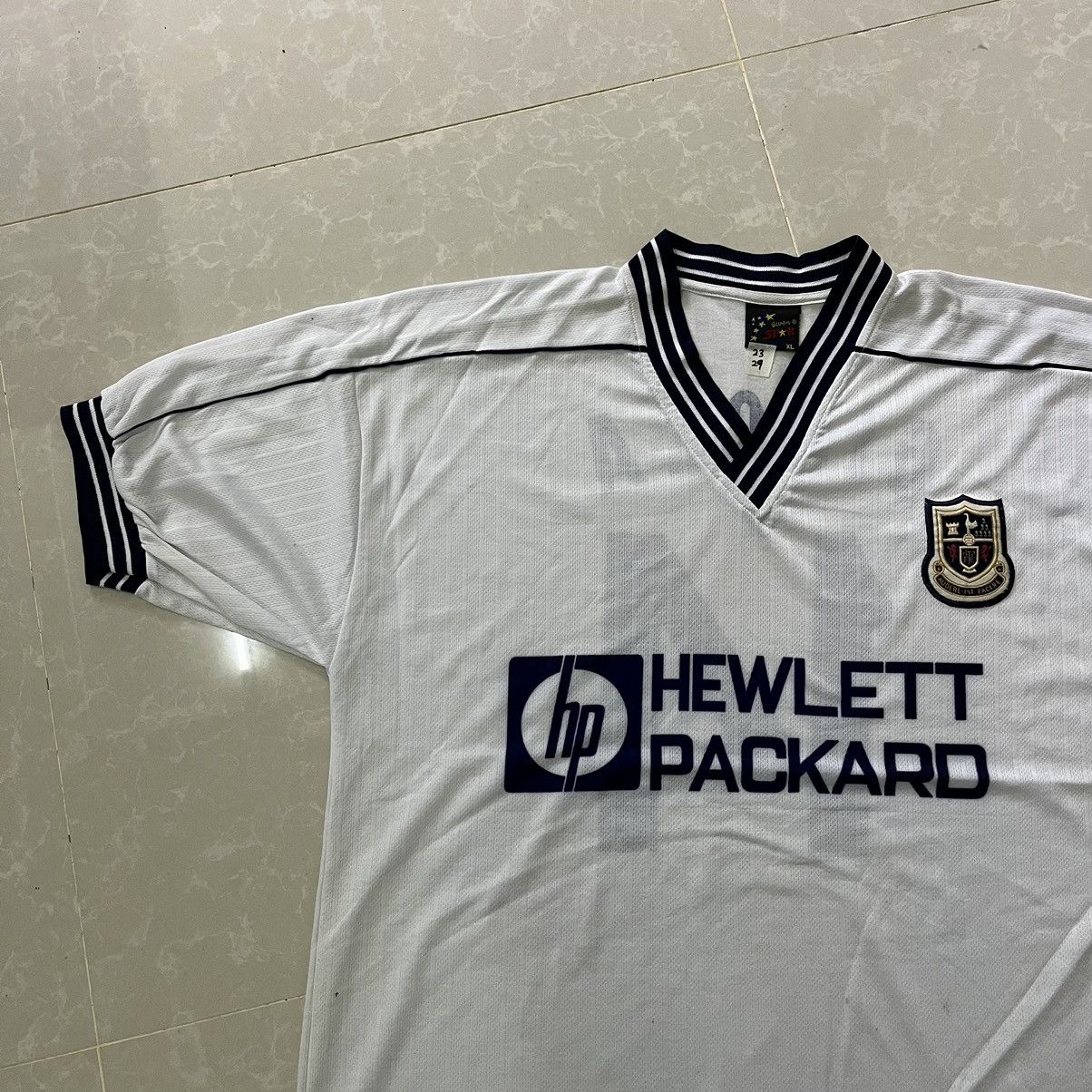 Vintage Vintage Bootleg 1997/1999 Tottenham Hotspur Home Ginola 14 P Size US XL / EU 56 / 4 - 3 Thumbnail