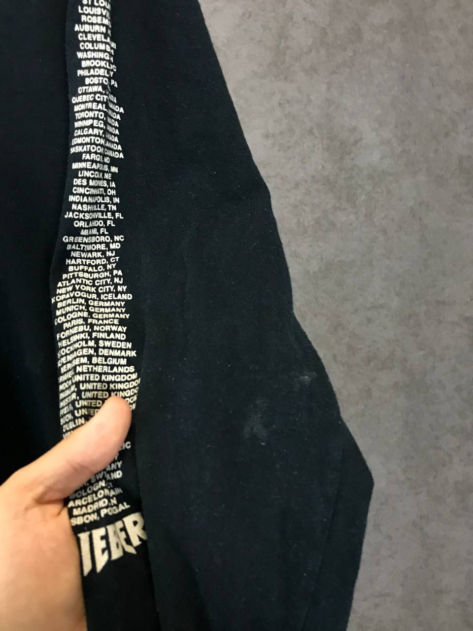 Band Tees Justin Bieber pop rap band tour longsleeve Size US M / EU 48-50 / 2 - 9 Thumbnail