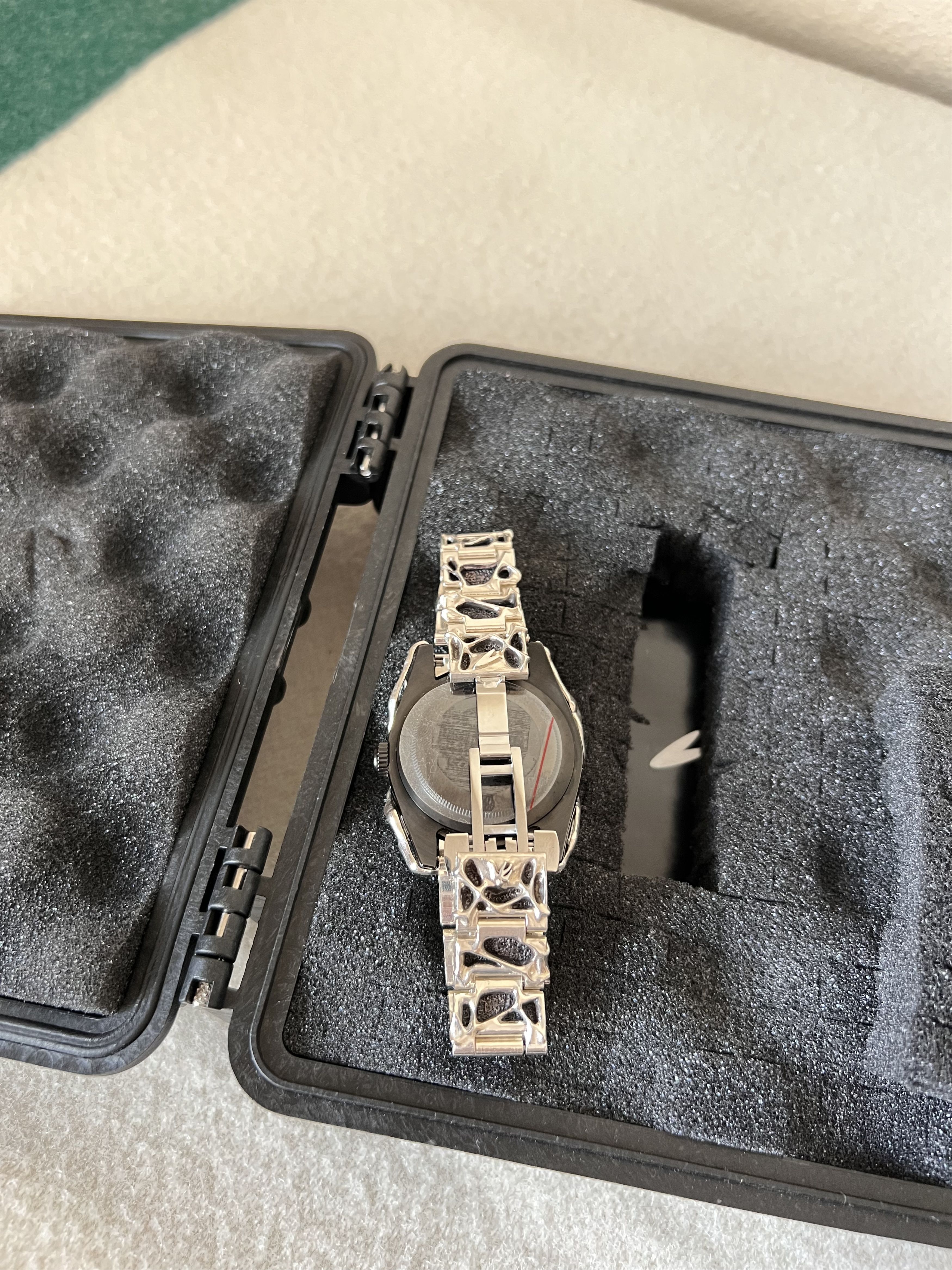 Other Alabaster Industries Sinew Watch in Black Size ONE SIZE - 4 Thumbnail