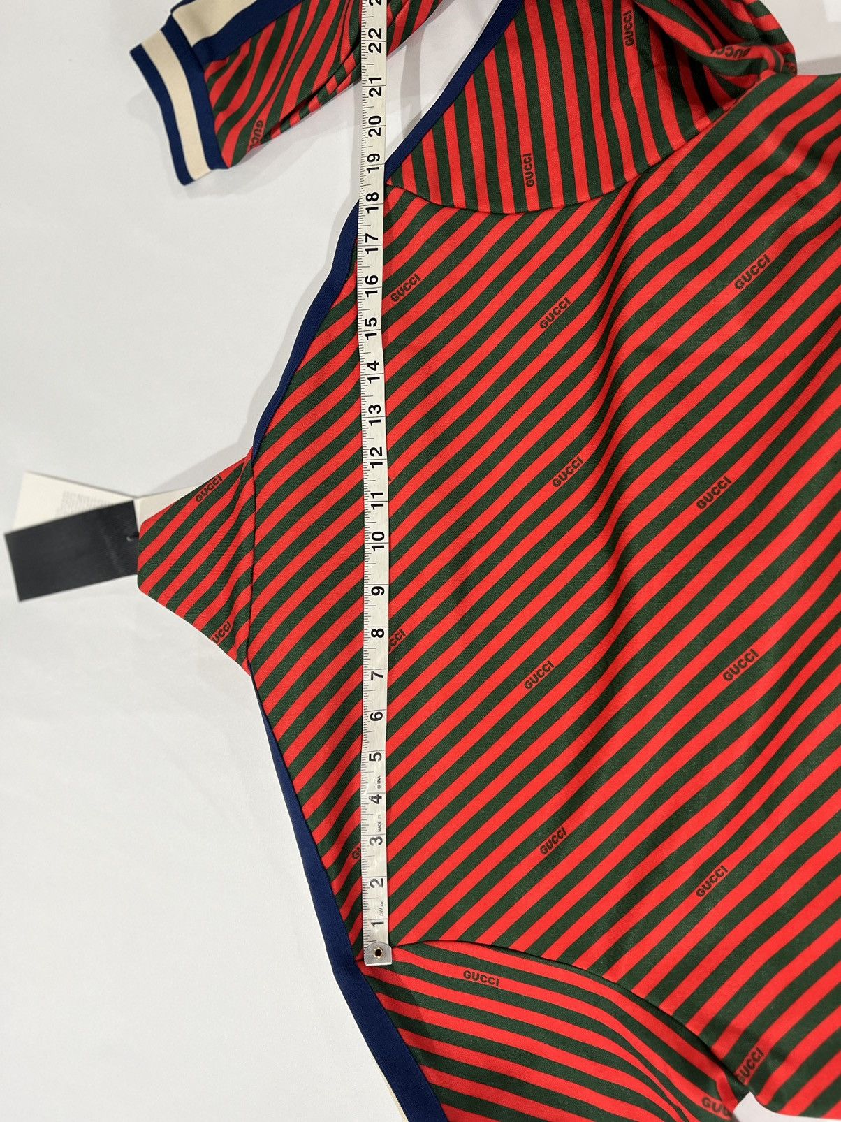 Gucci Gucci track suit. Top S, bottom XS. $4000 Size 36R - 4 Thumbnail