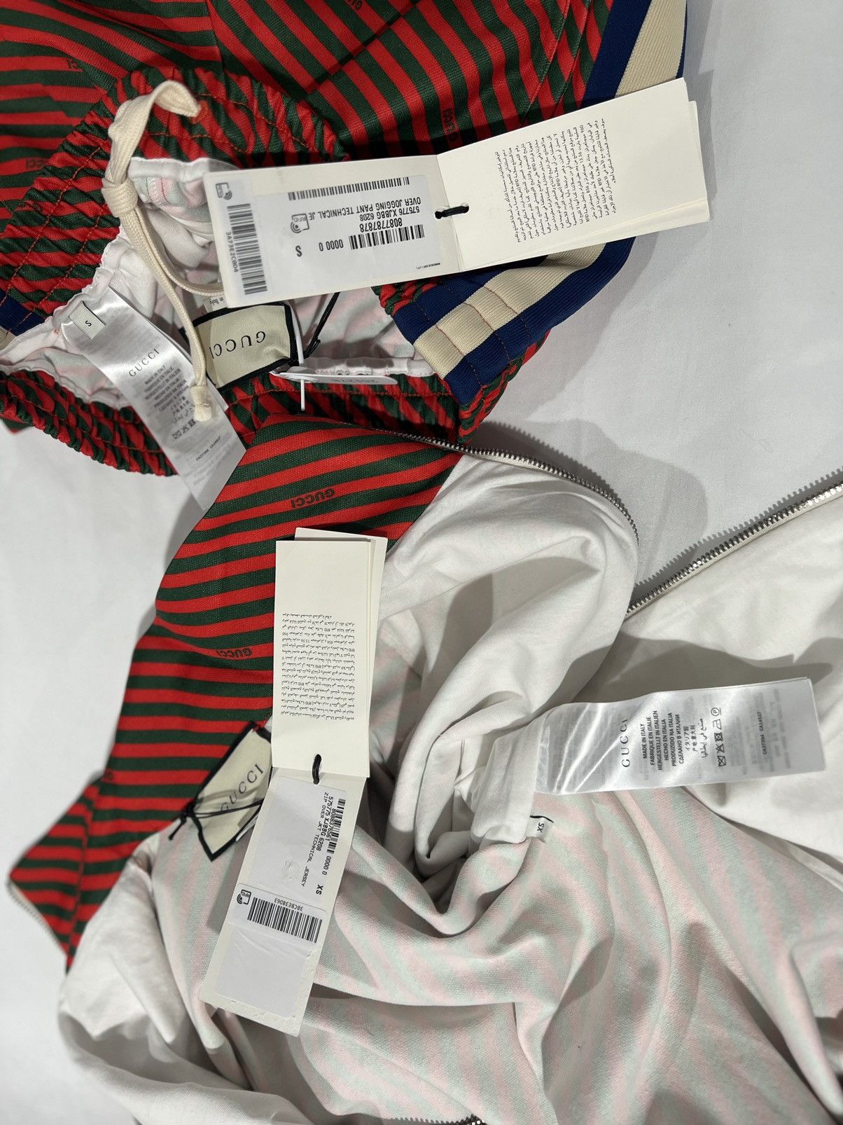 Gucci Gucci track suit. Top S, bottom XS. $4000 Size 36R - 9 Thumbnail